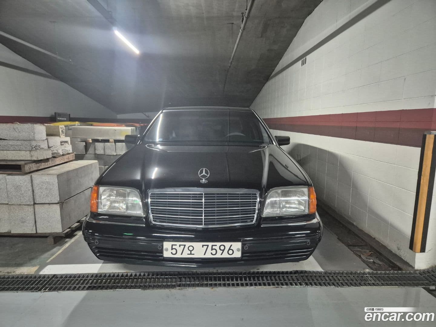 Main__Slider__Photo:S-Class Mercedes-Benz 1998.11-0
