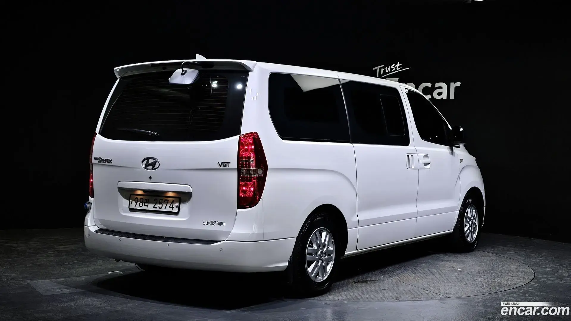 Main__Slider__Photo:Starex Hyundai 2019.7-1
