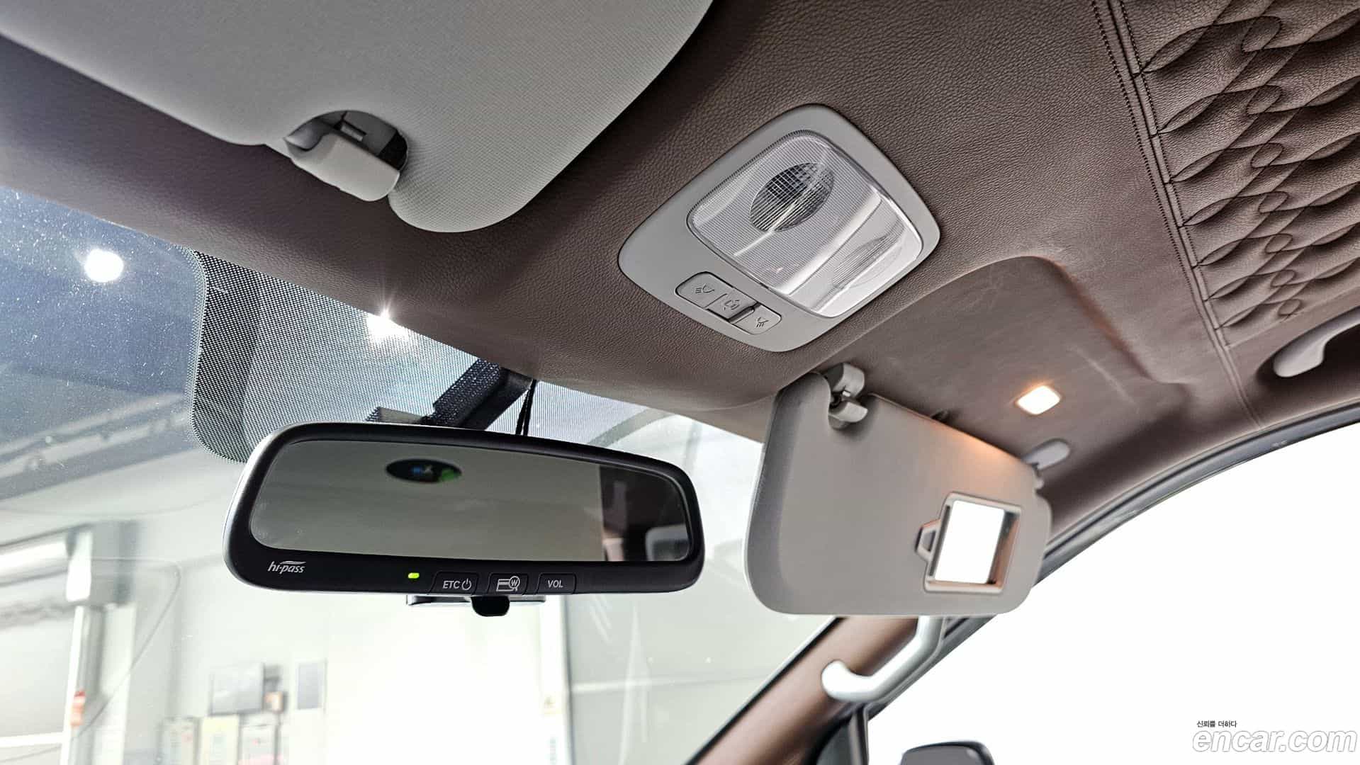 Starex Hyundai 2019.7-OPTION-021