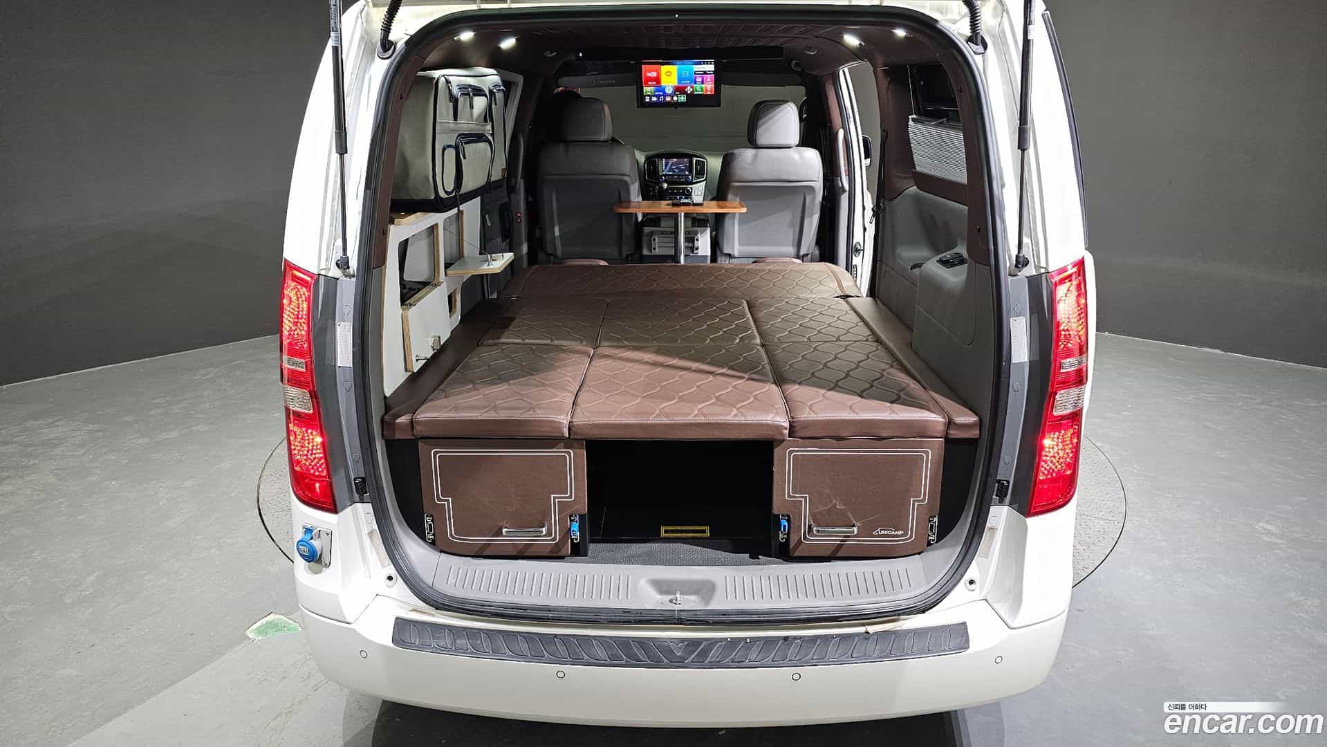 Starex Hyundai 2019.7-OPTION-023