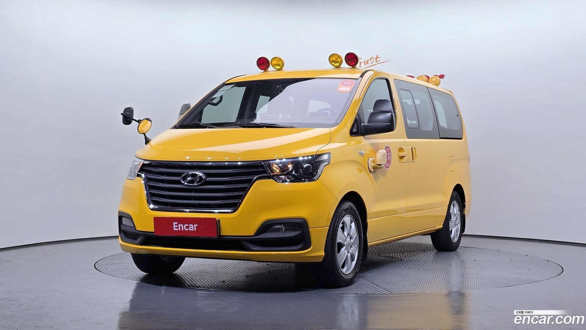 Main__Slider__Photo:Starex Hyundai 2019.1-0
