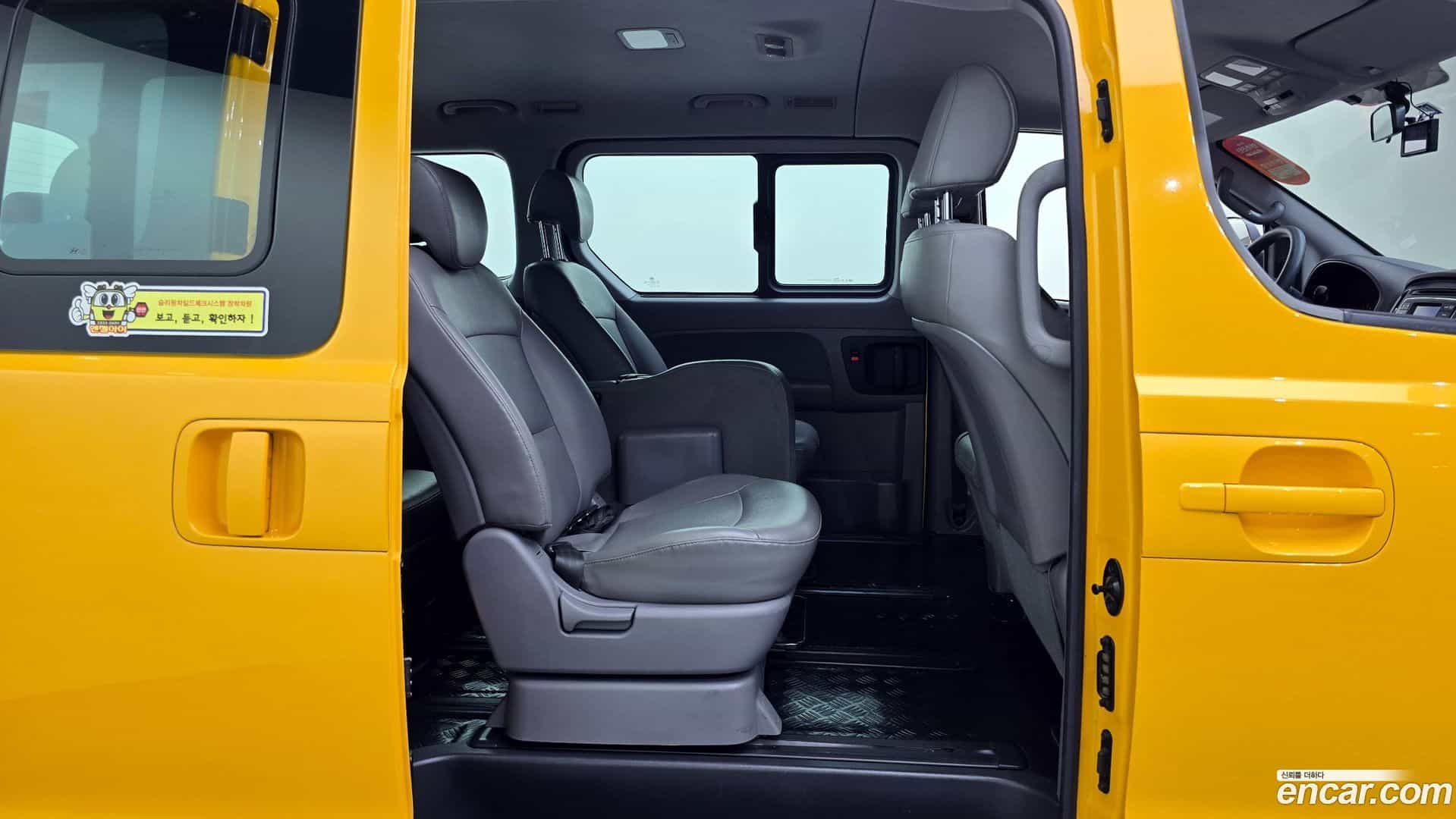 Starex Hyundai 2019.1-OPTION-016