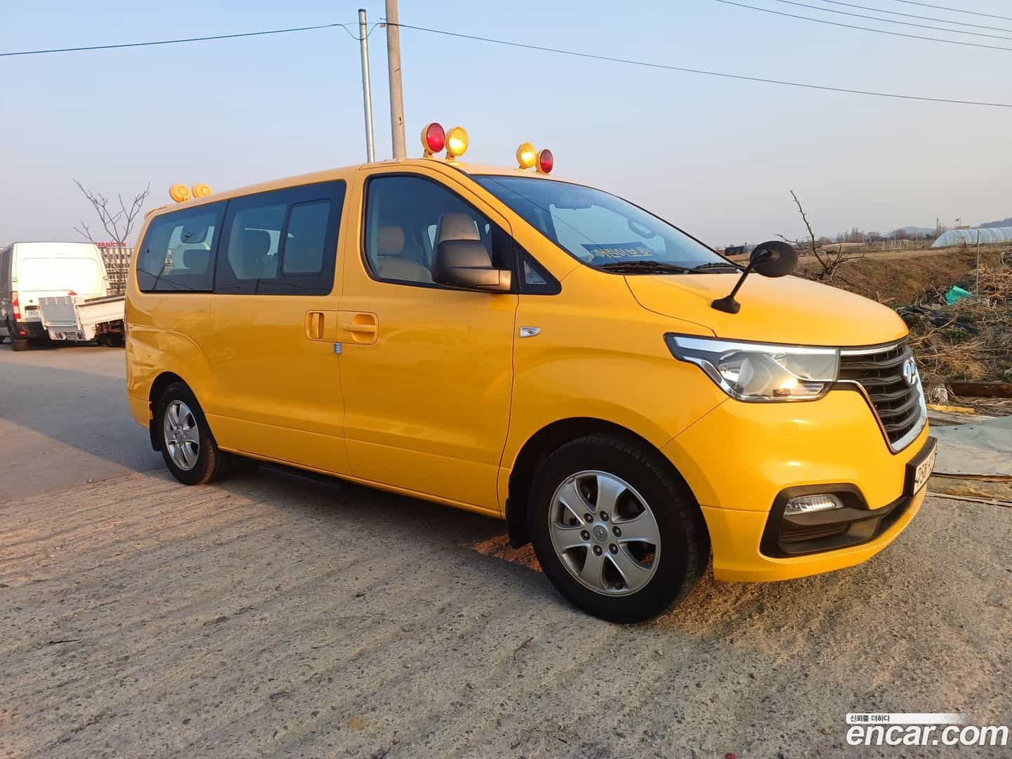 Starex Hyundai 2020.5-OUTER-002