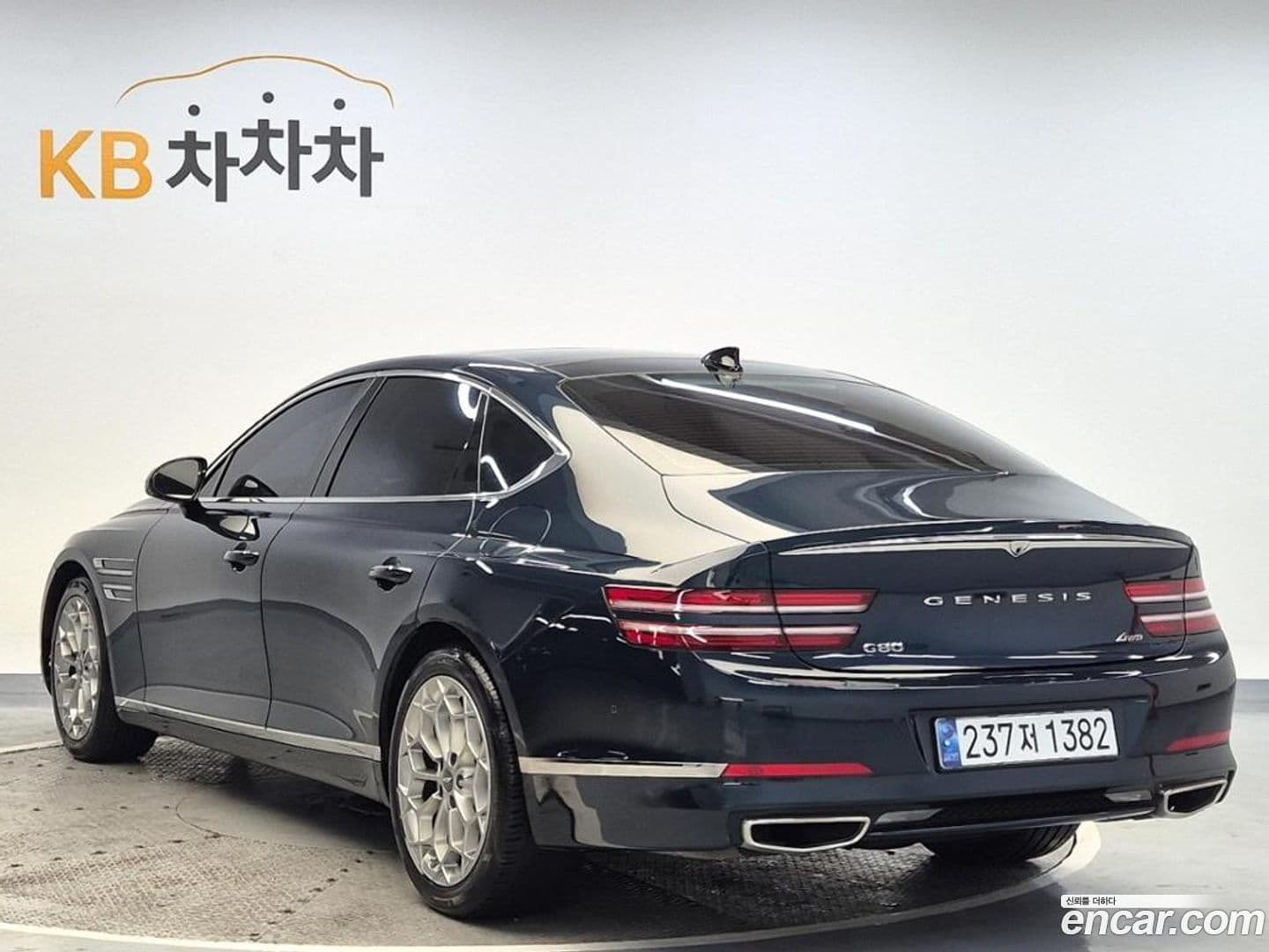 Main__Slider__Photo:G80 Genesis 2020.11-0