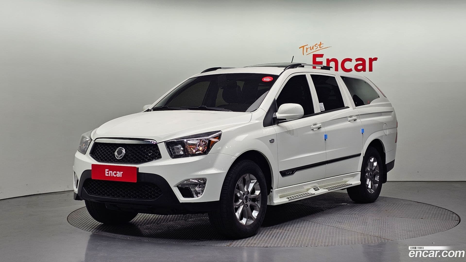 Main__Slider__Photo:KORANDO KG Mobility 2015.0-0