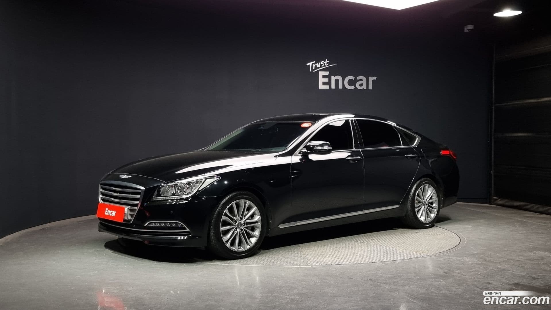 Main__Slider__Photo:Genesis Hyundai 2014.9-0