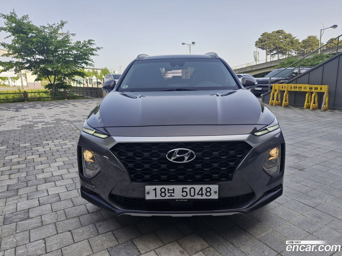 Main__Slider__Photo:Santafe Hyundai 2018.6-0