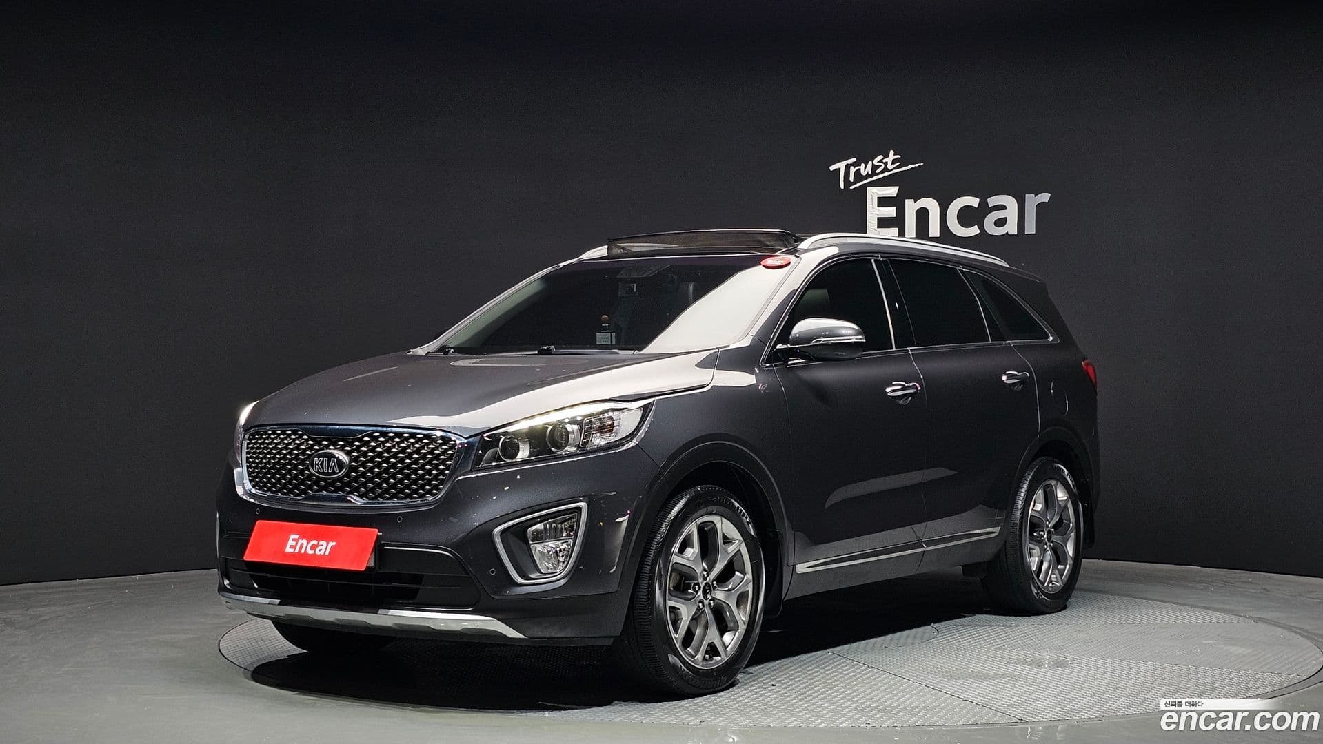 Main__Slider__Photo:Sorento Kia 2016.4-0