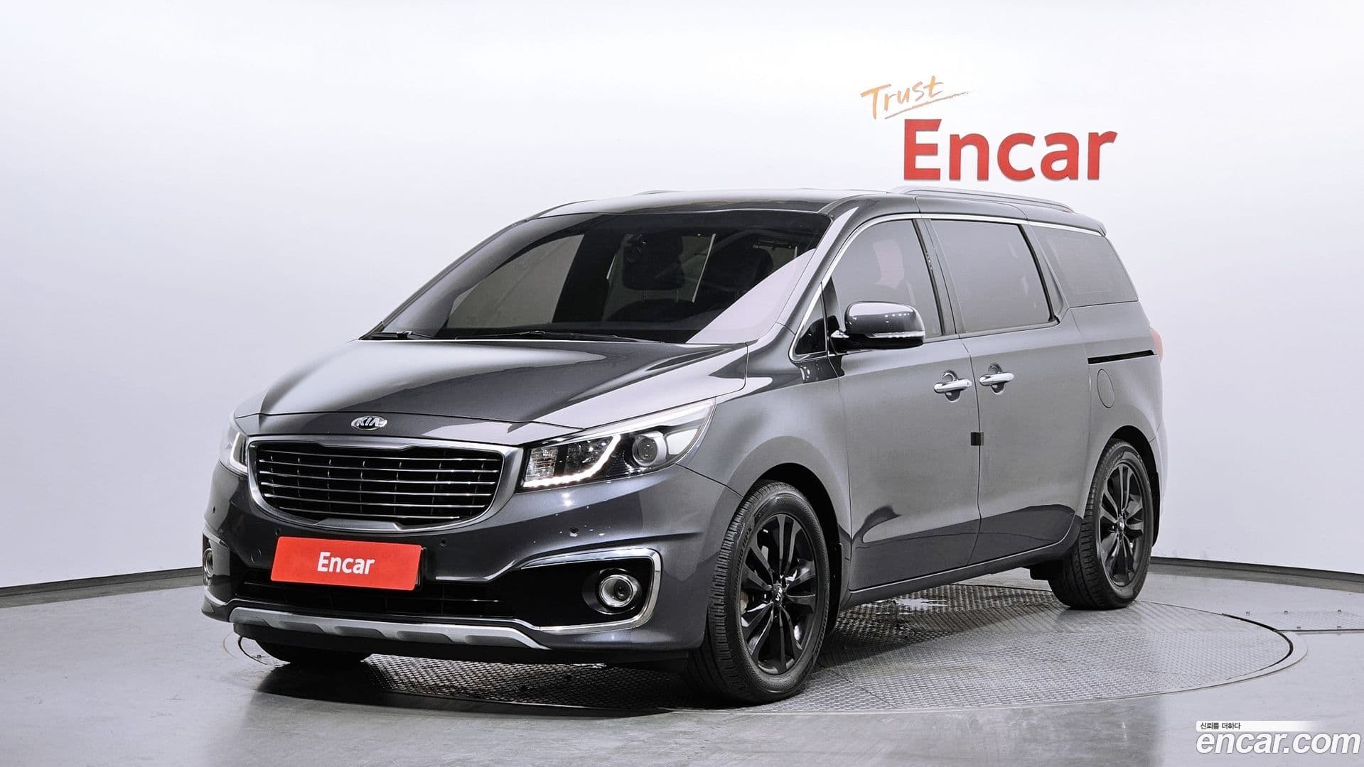 Main__Slider__Photo:Canival Kia 2015.2-0