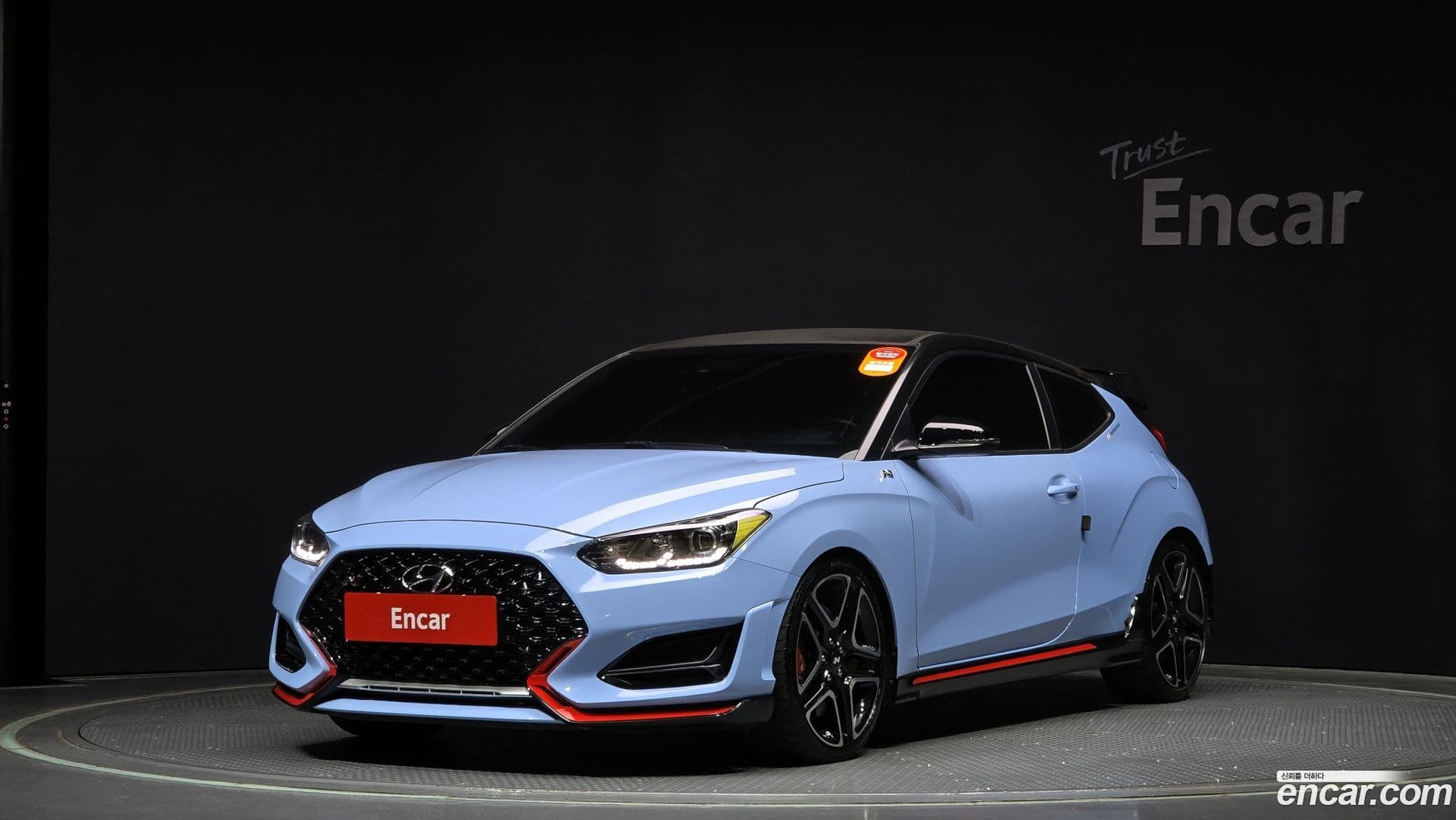 Main__Slider__Photo:Veloster Hyundai 2020.4-0