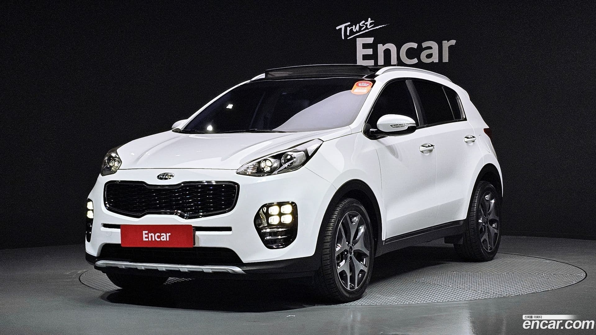 Main__Slider__Photo:Sportage Kia 2015.10-0