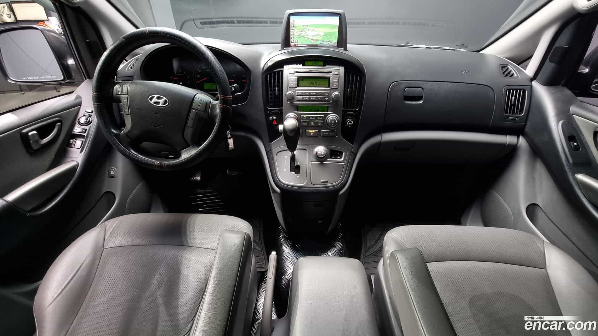 Starex Hyundai 2014.0-INNER-007