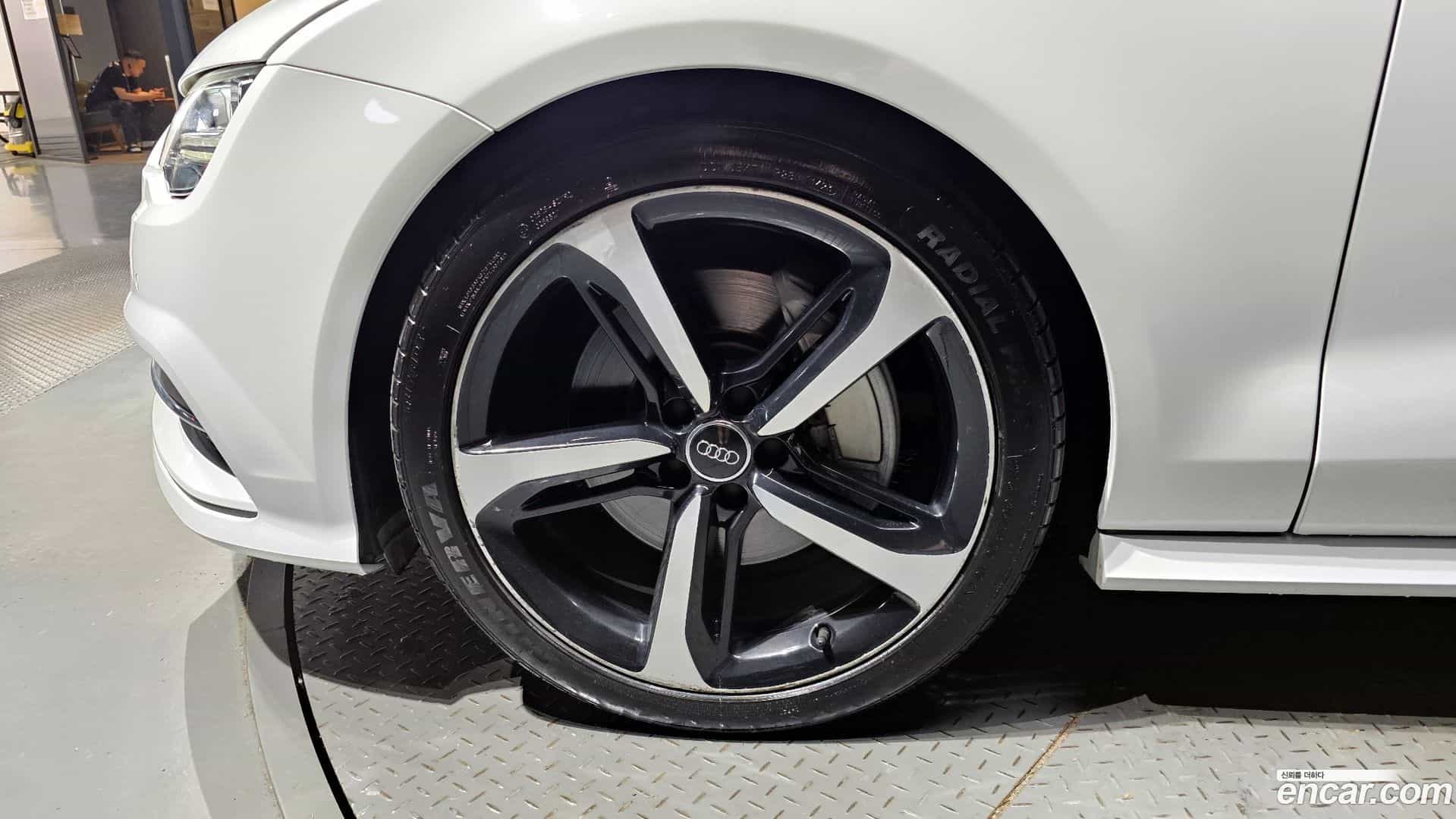 A7 Audi 2015.9-OUTER-005