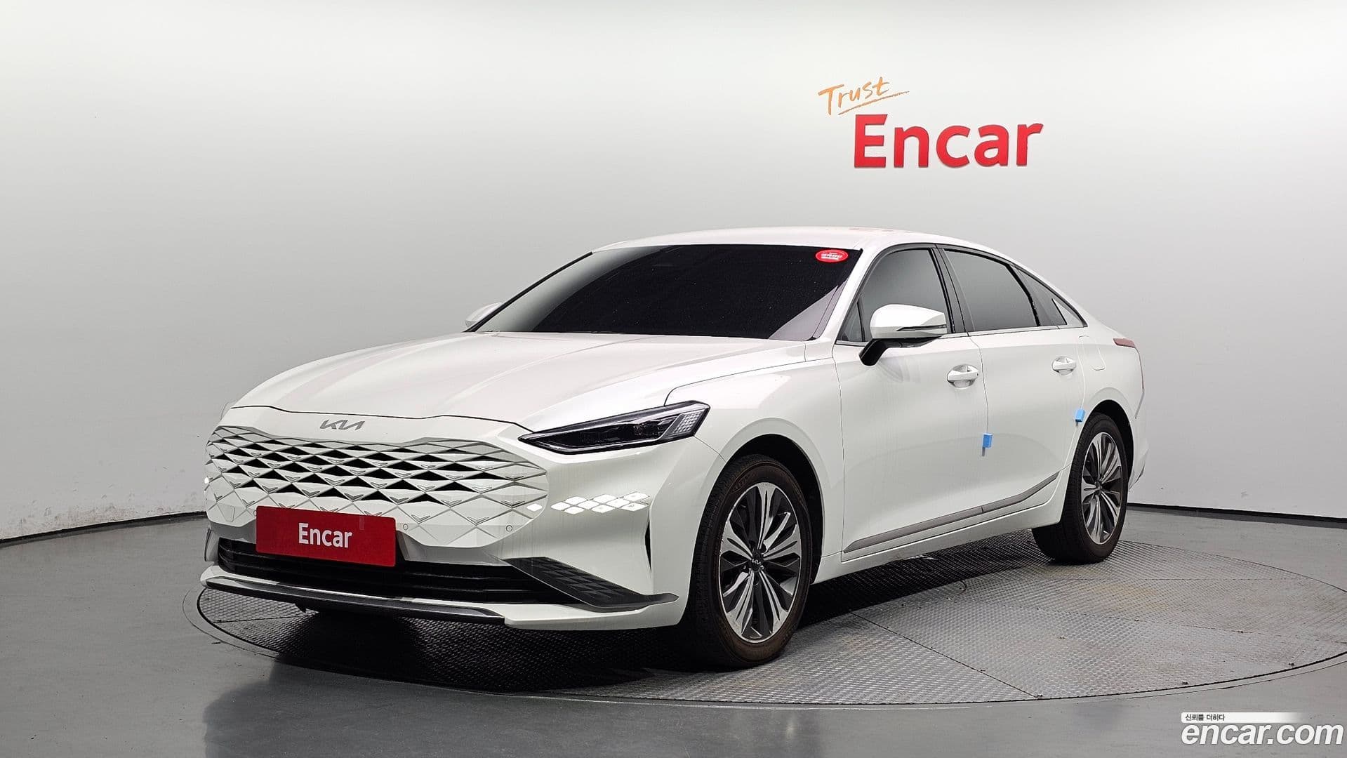 Main__Slider__Photo:K8 Kia 2021.6-0