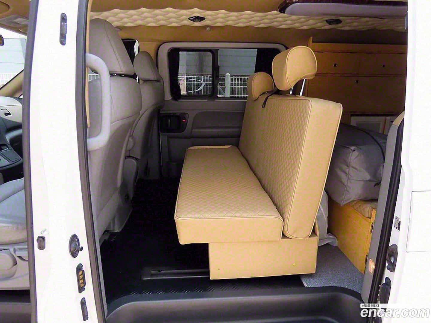 Starex Hyundai 2018.8-OPTION-015