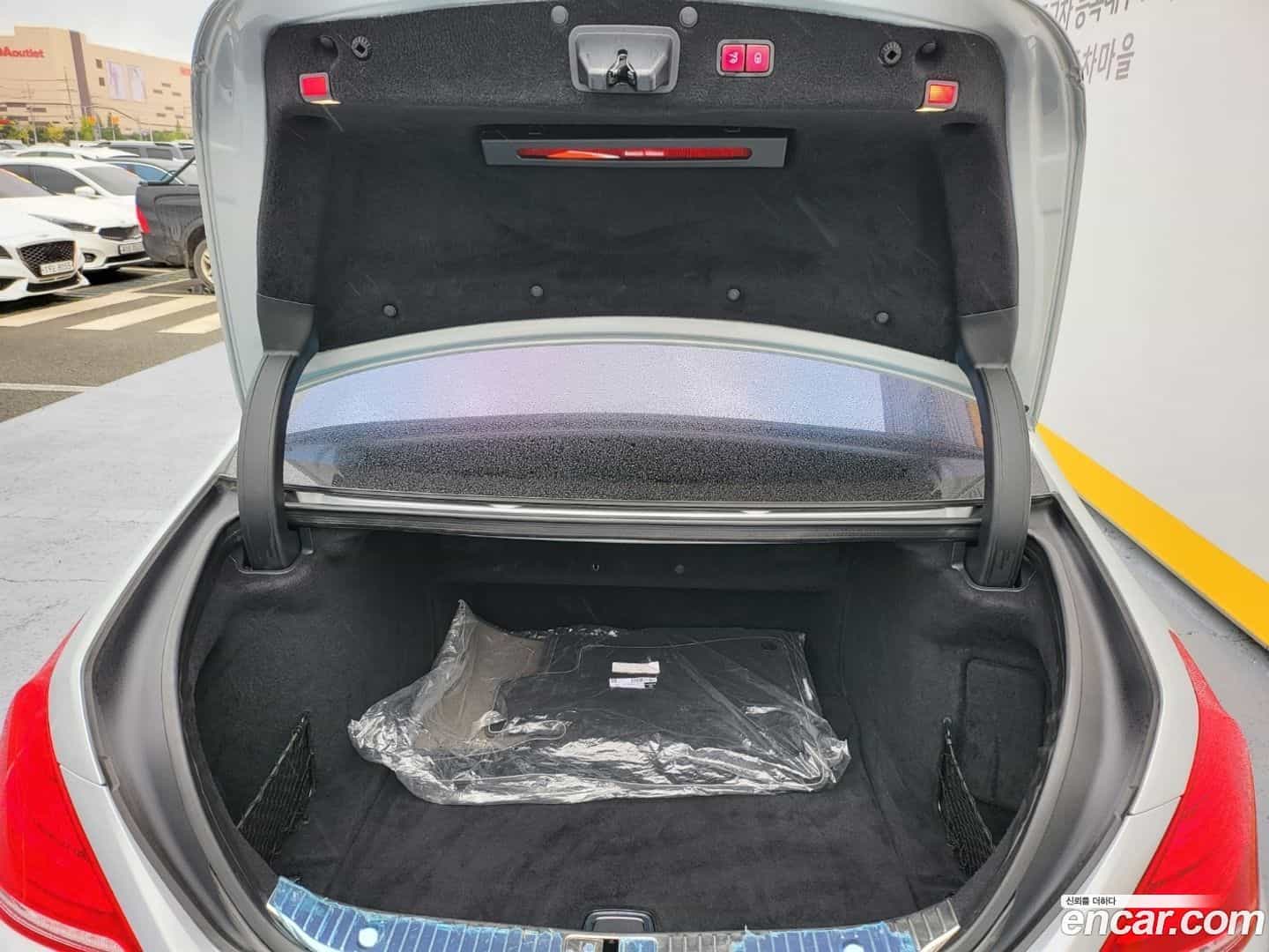 S-Class Mercedes-Benz 2014.2-OPTION-024