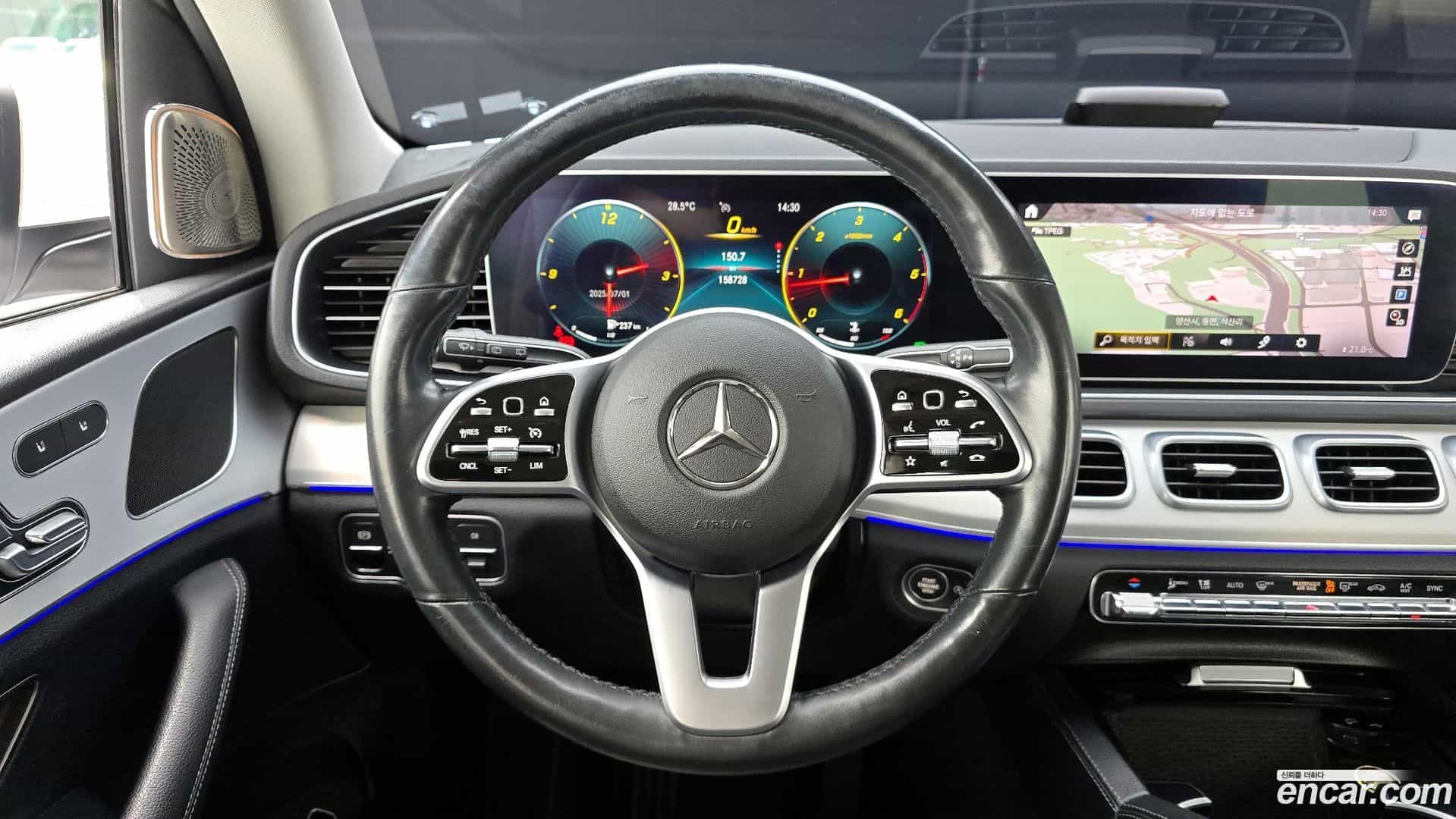GLE-Class Mercedes-Benz 2019.10-OPTION-018