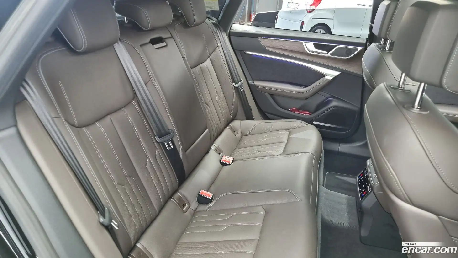 A7 Audi 2023.10-OPTION-016