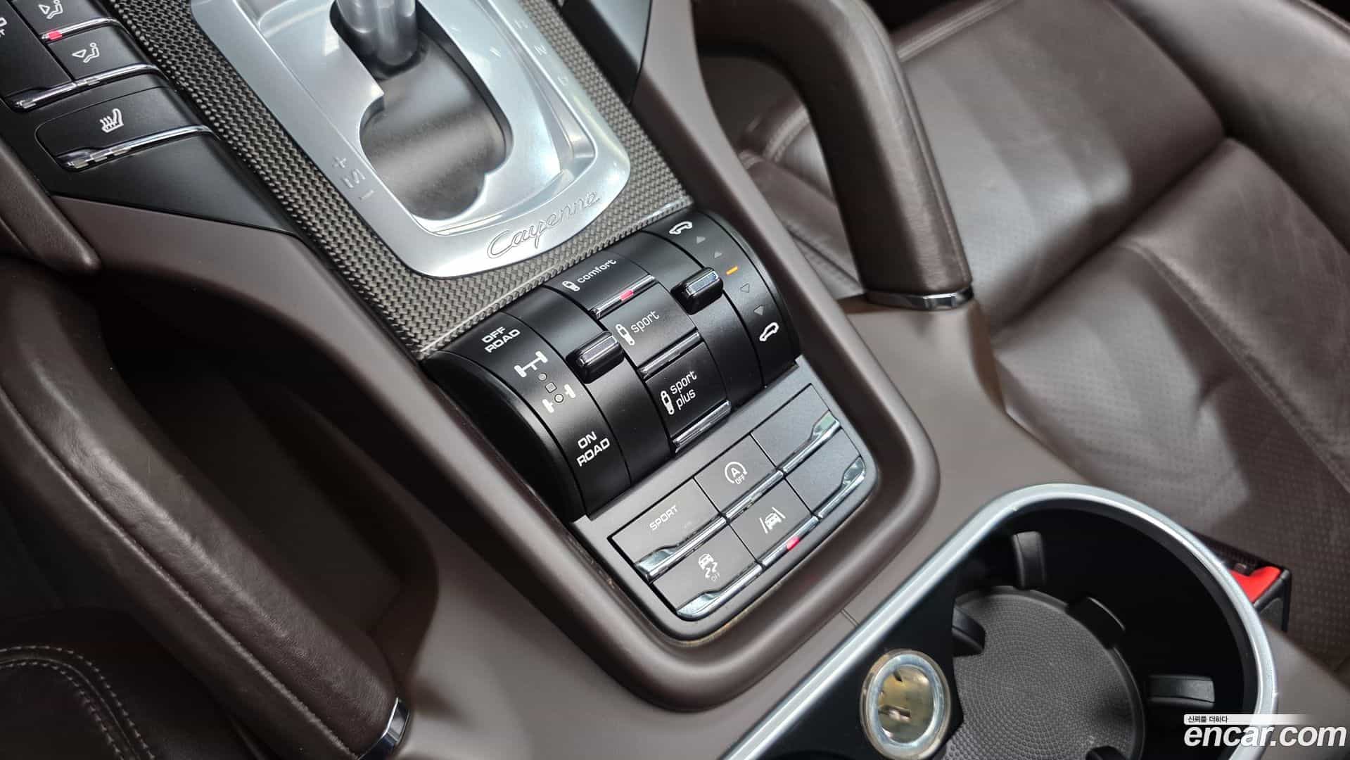 Cayenne Porsche 2015.4-OPTION-019