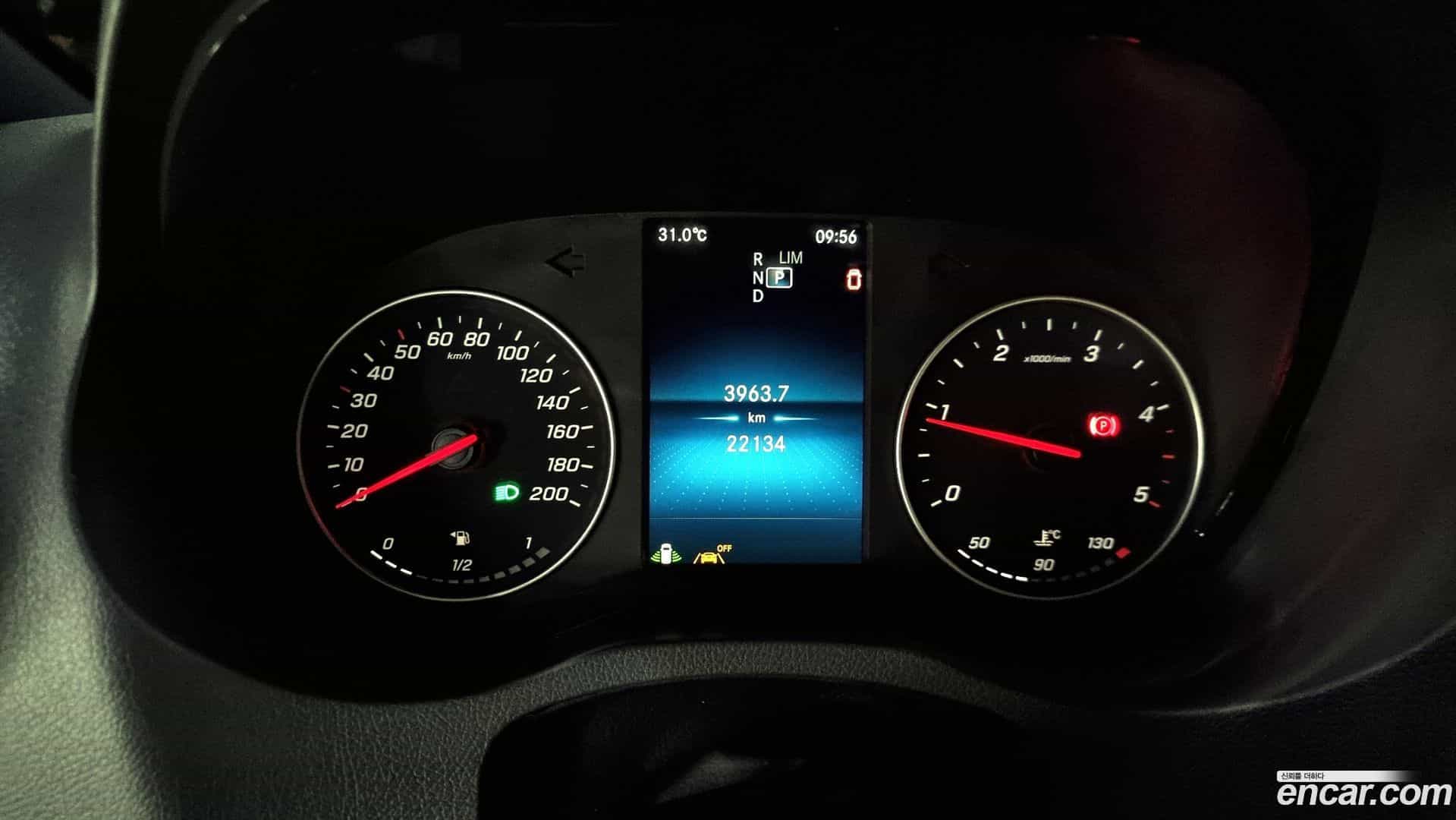 Sprinter Mercedes-Benz 2022.10-INNER-008