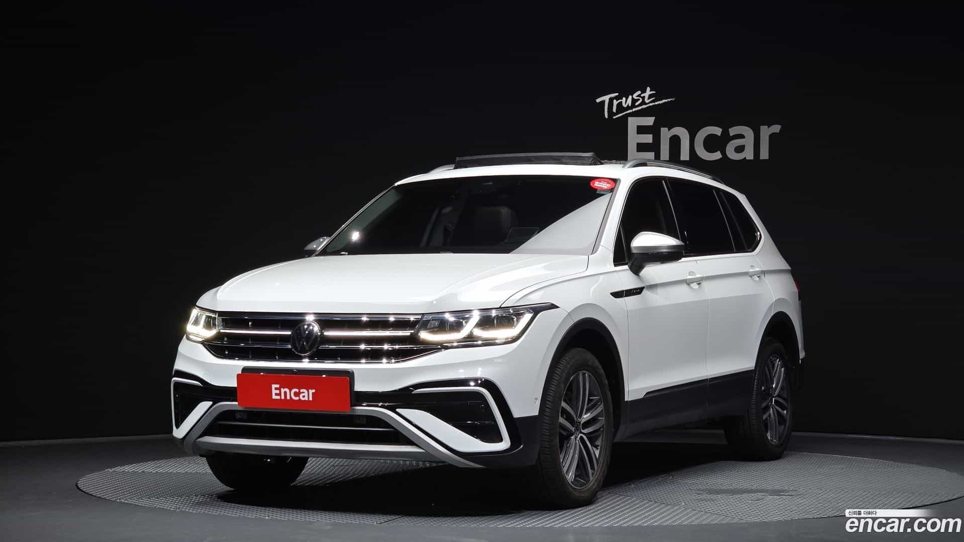 Tiguan Volkswagen 2023.7-OUTER-001