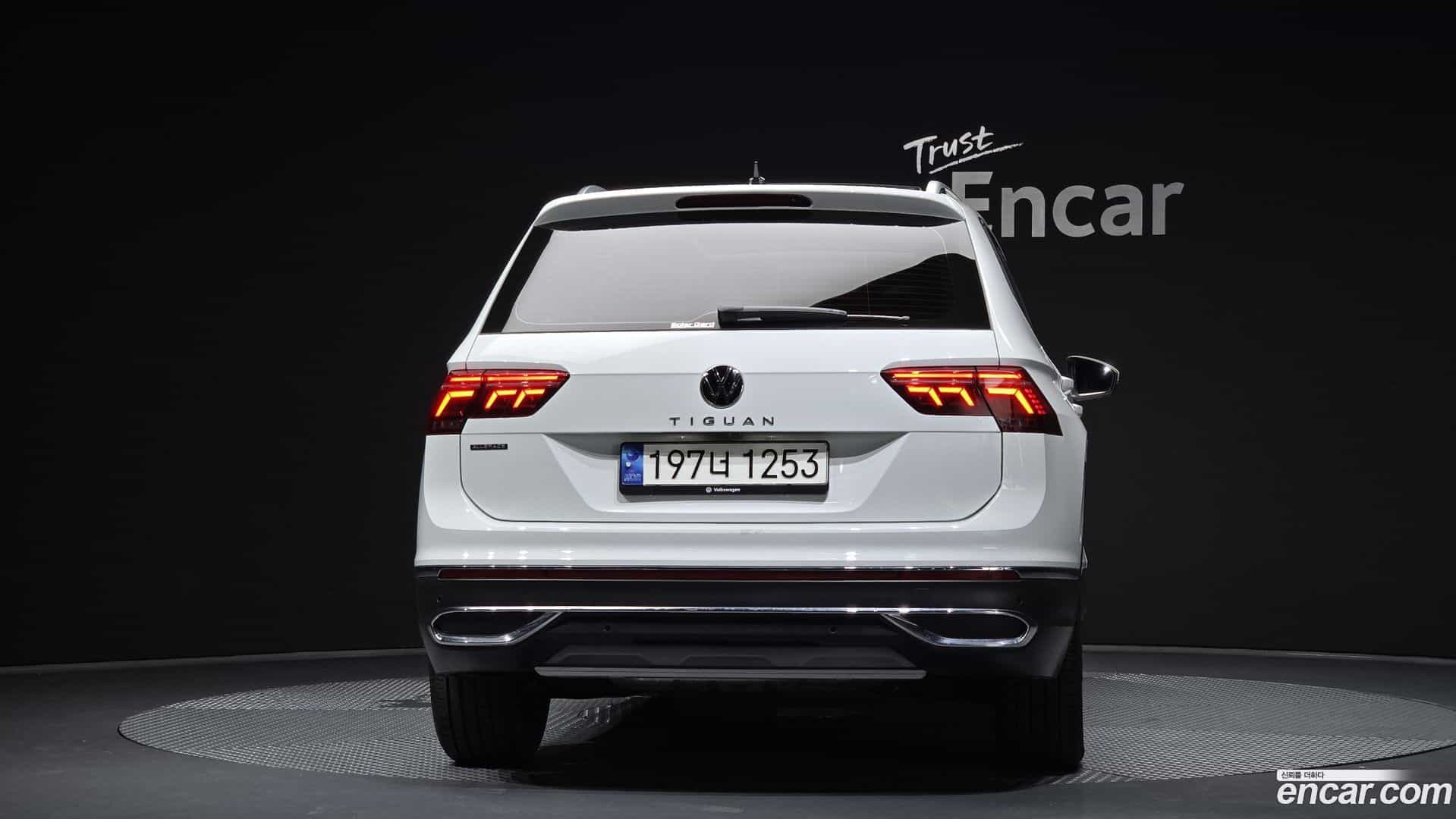 Tiguan Volkswagen 2023.7-OUTER-004