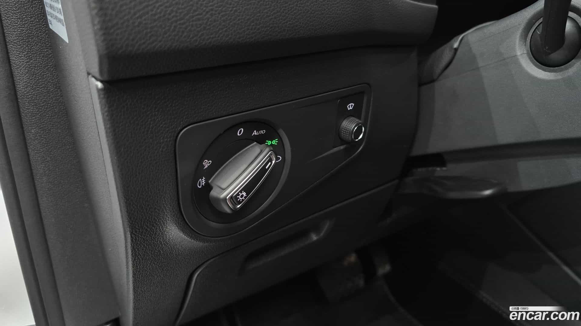 Tiguan Volkswagen 2023.7-OPTION-021