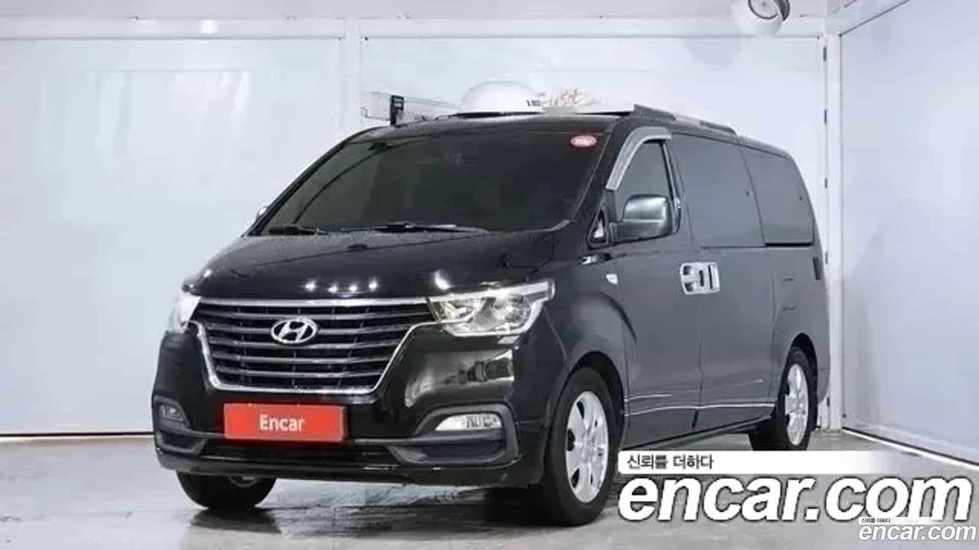Starex Hyundai 2018.6-OUTER-001