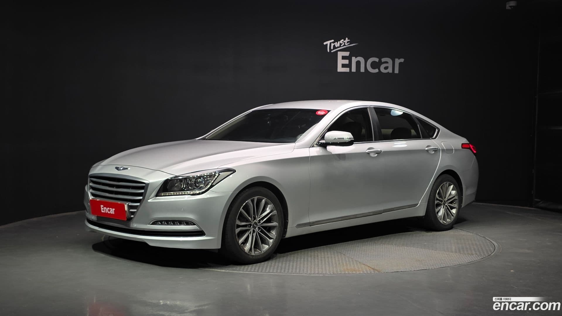 Main__Slider__Photo:Genesis Hyundai 2014.7-0