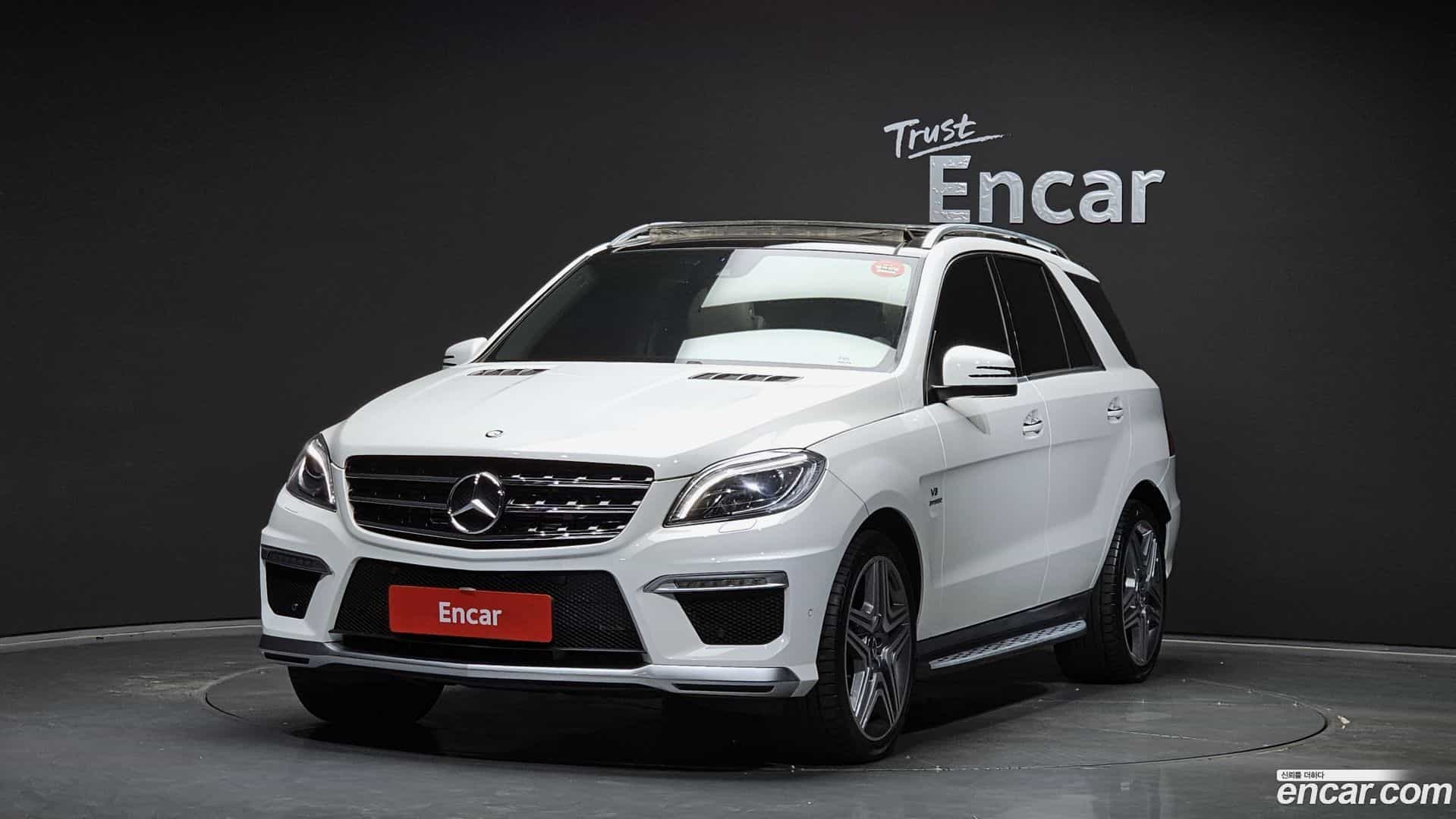 M-class Mercedes-Benz 2014.10-OUTER-001