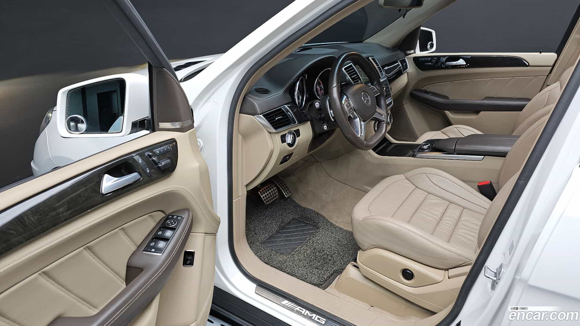 M-class Mercedes-Benz 2014.10-OPTION-016