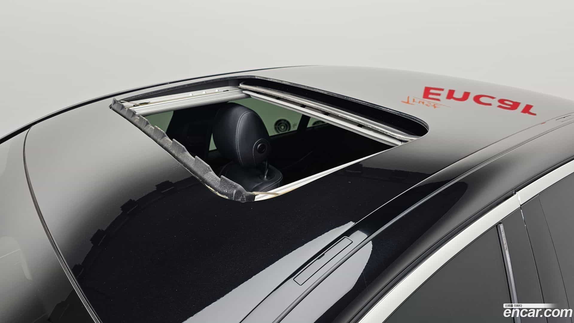 E-Class Mercedes-Benz 2017.8-OPTION-023