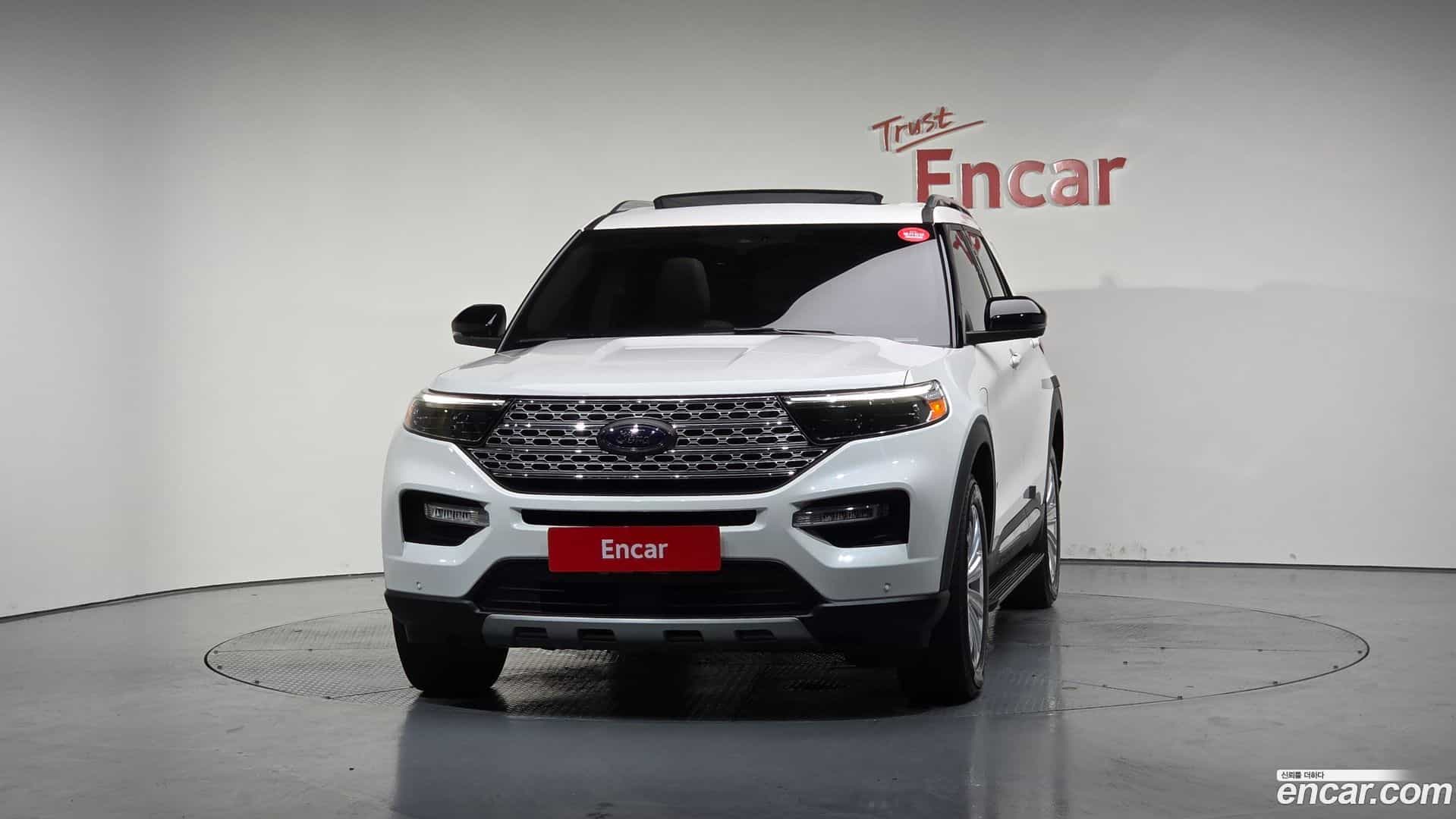 Explorer Ford 2020.11-OUTER-003
