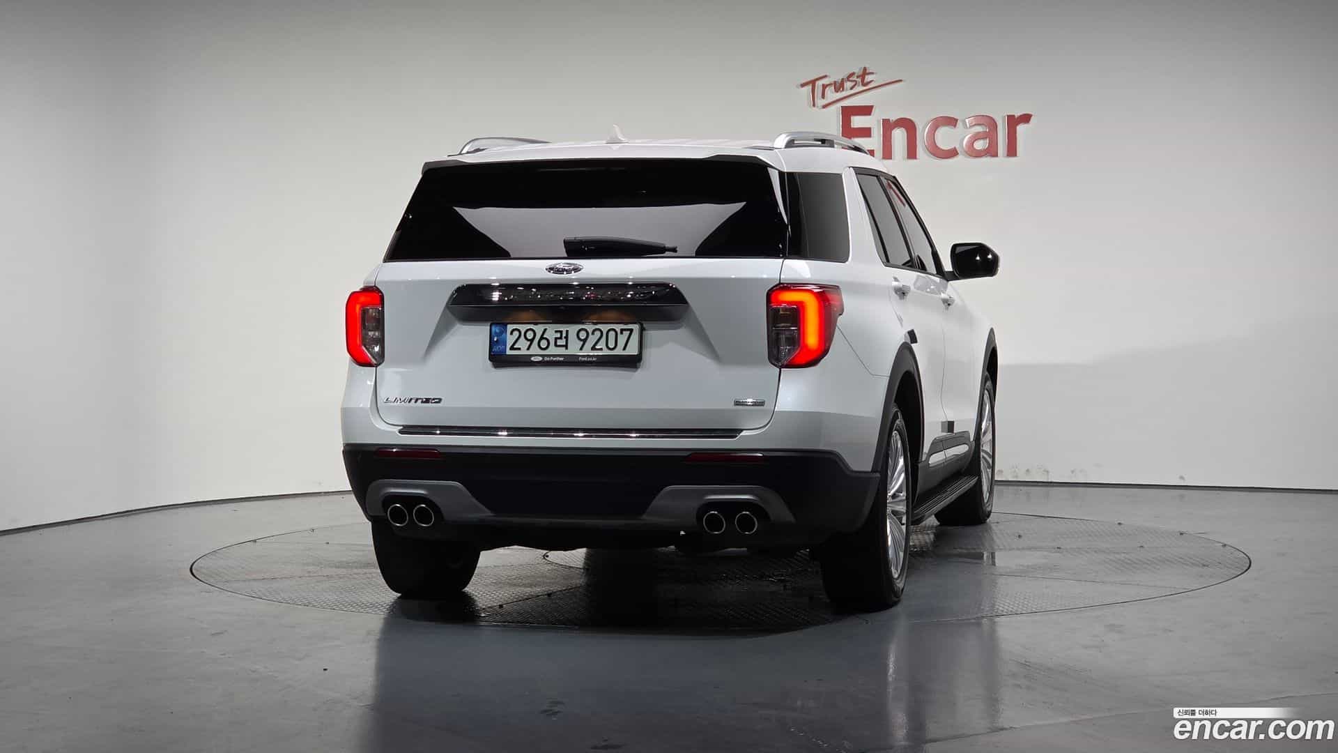 Explorer Ford 2020.11-OUTER-004