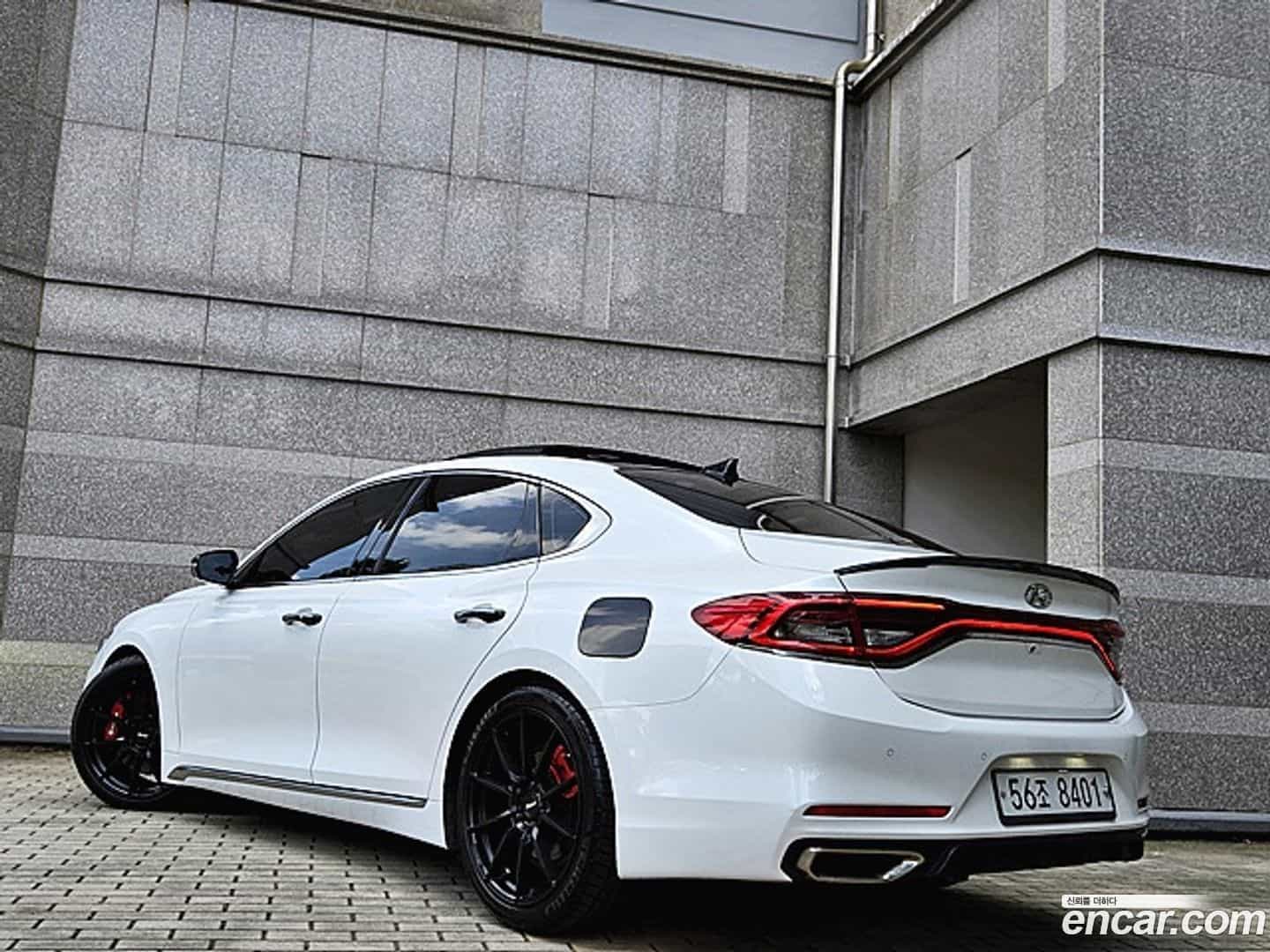 Grandeur Hyundai 2019.5-OPTION-016