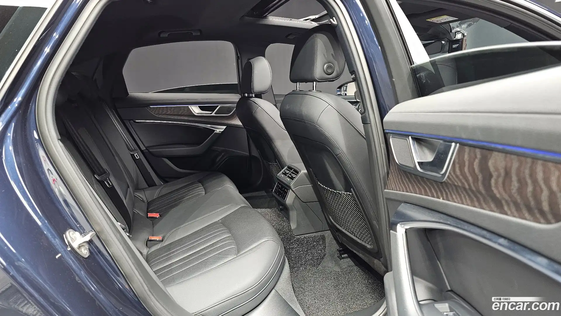 A6 Audi 2021.11-OPTION-015
