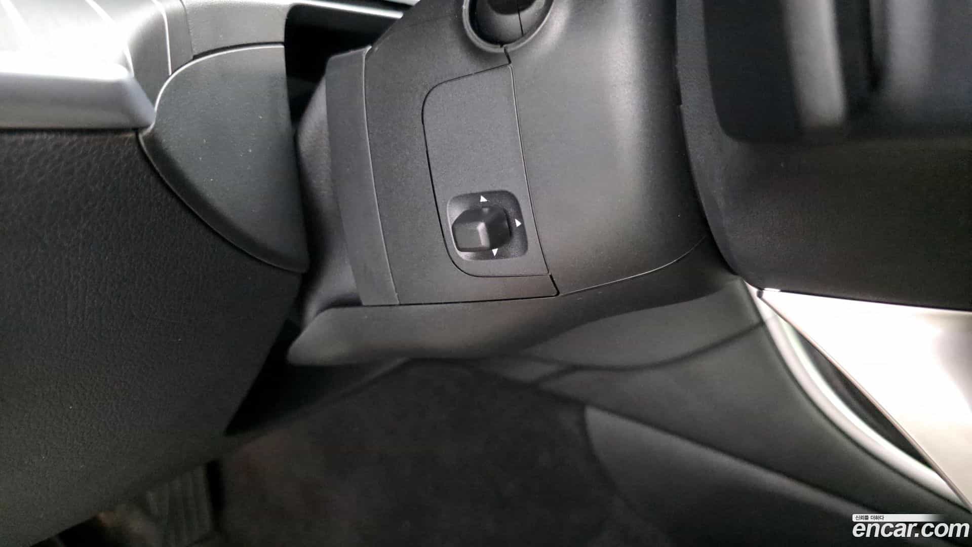 C-Class Mercedes-Benz 2024.1-OPTION-022