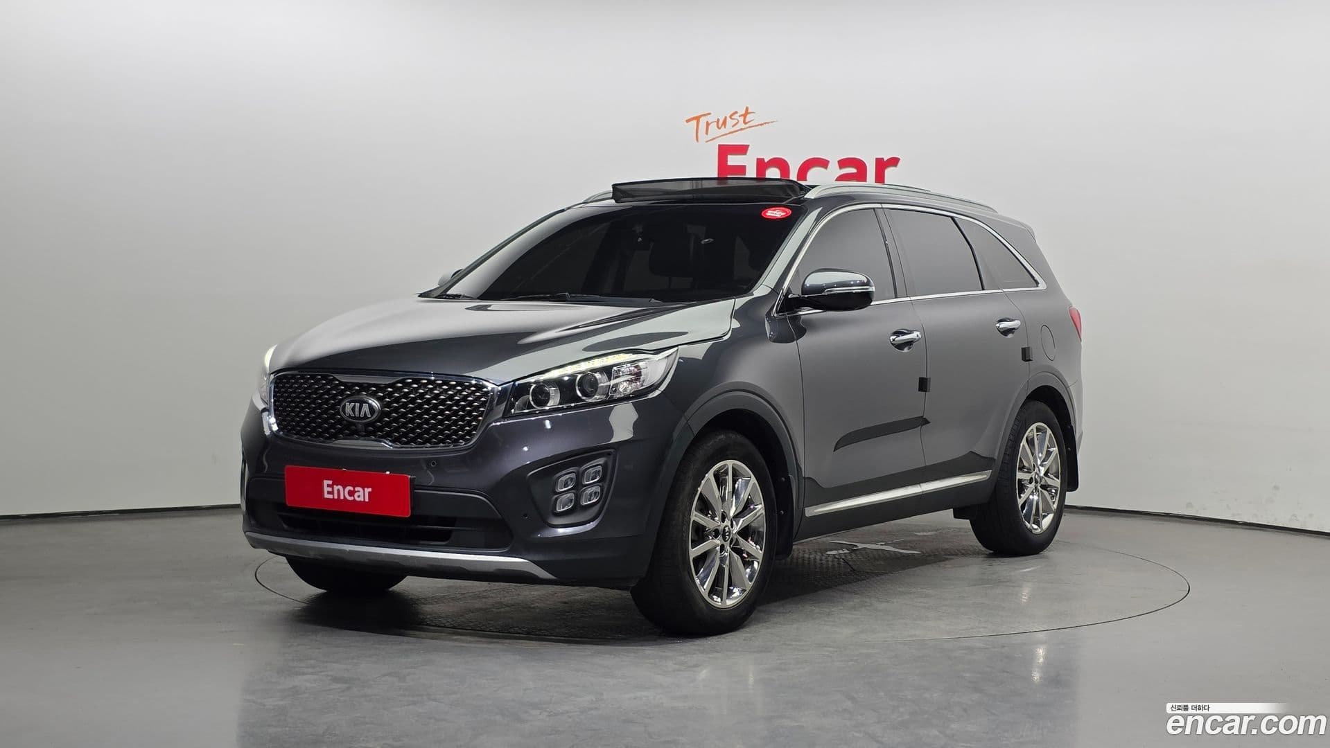 Main__Slider__Photo:Sorento Kia 2016.1-0