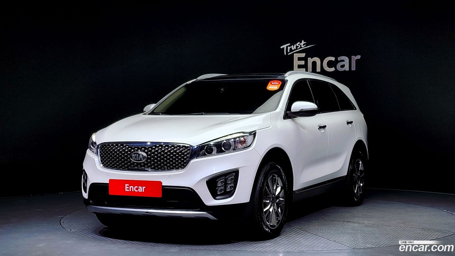 Main__Slider__Photo:Sorento Kia 2016.3-0
