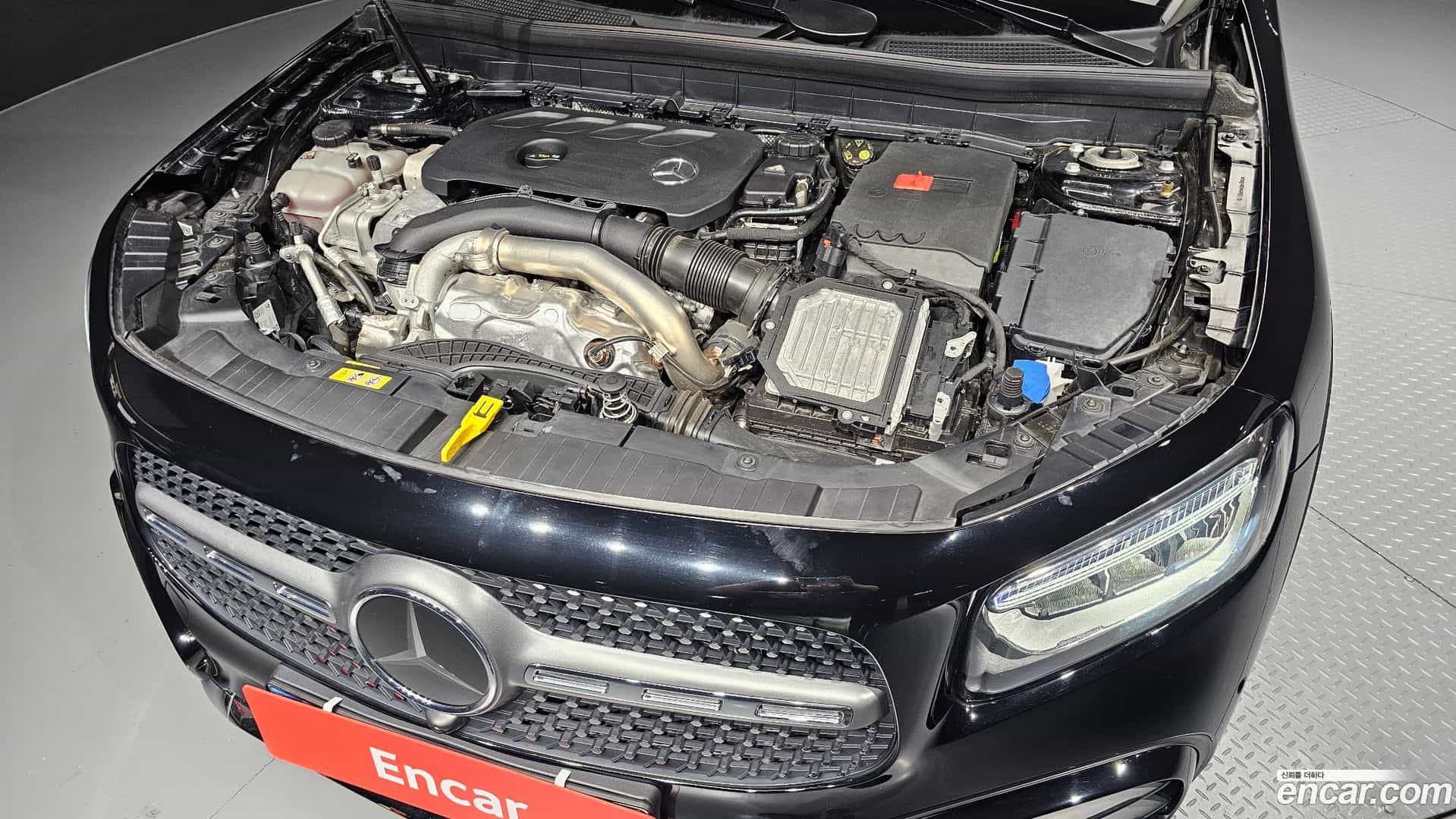 GLB-Class Mercedes-Benz 2024.5-INNER-006