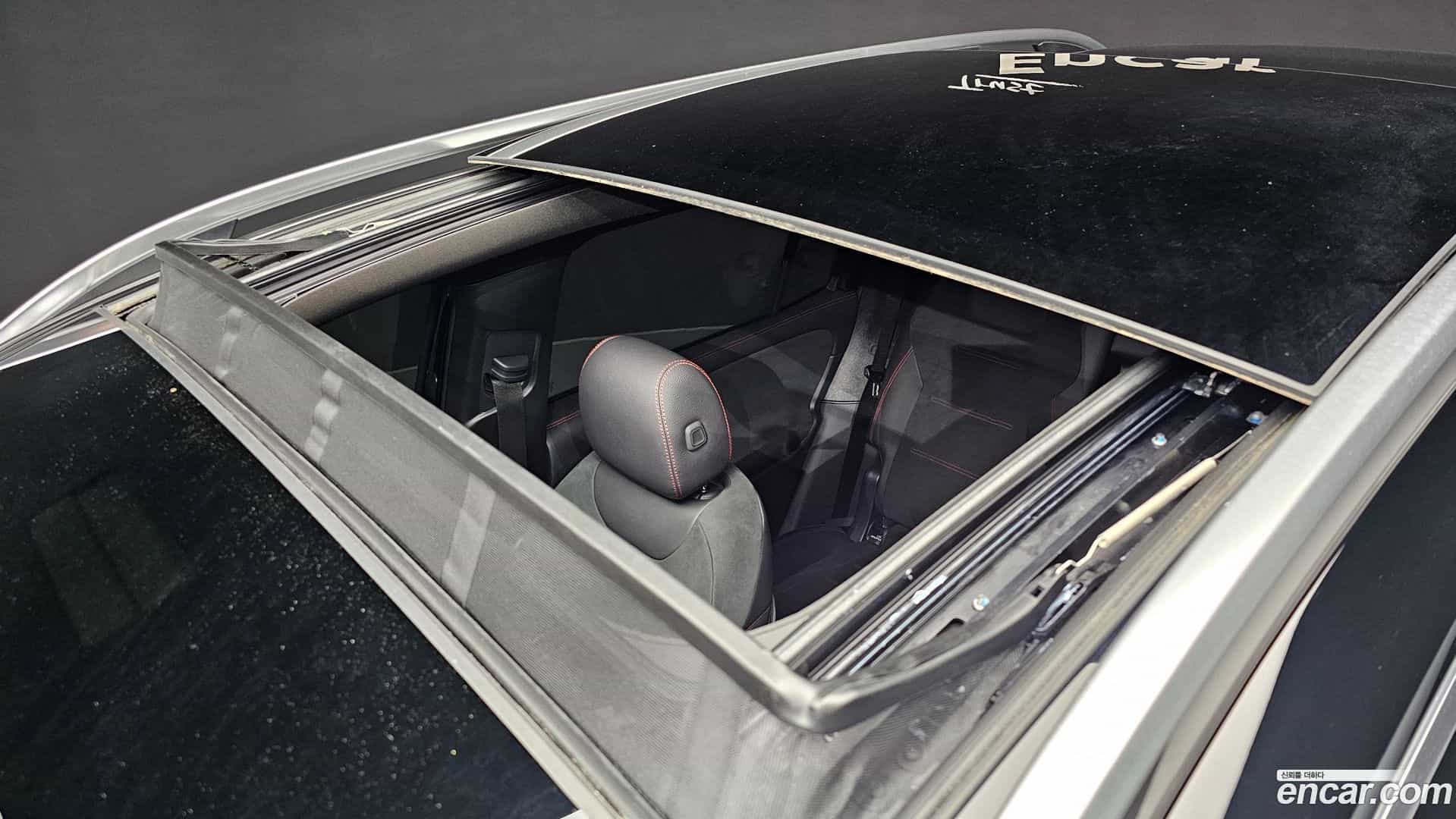 GLB-Class Mercedes-Benz 2024.5-OPTION-023