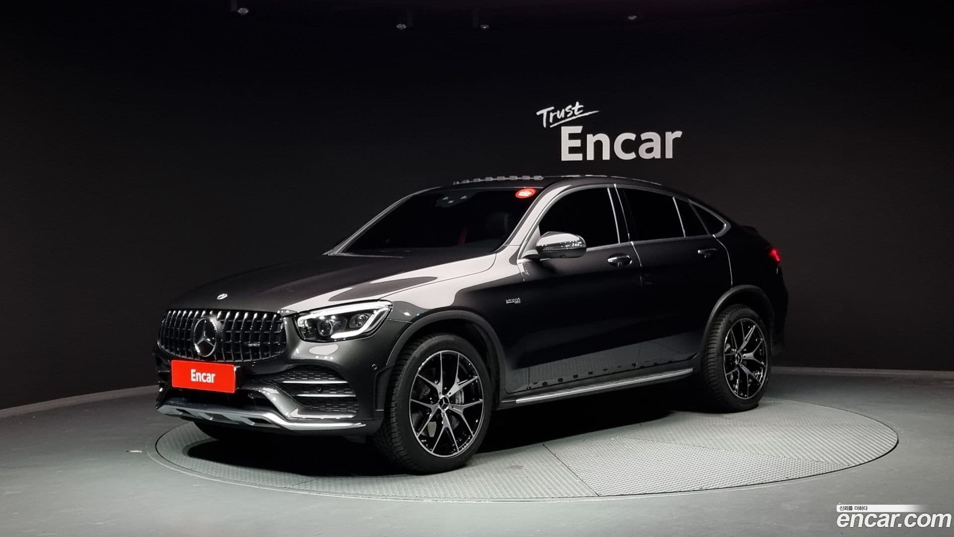 Main__Slider__Photo:GLC-Class Mercedes-Benz 2023.6-0