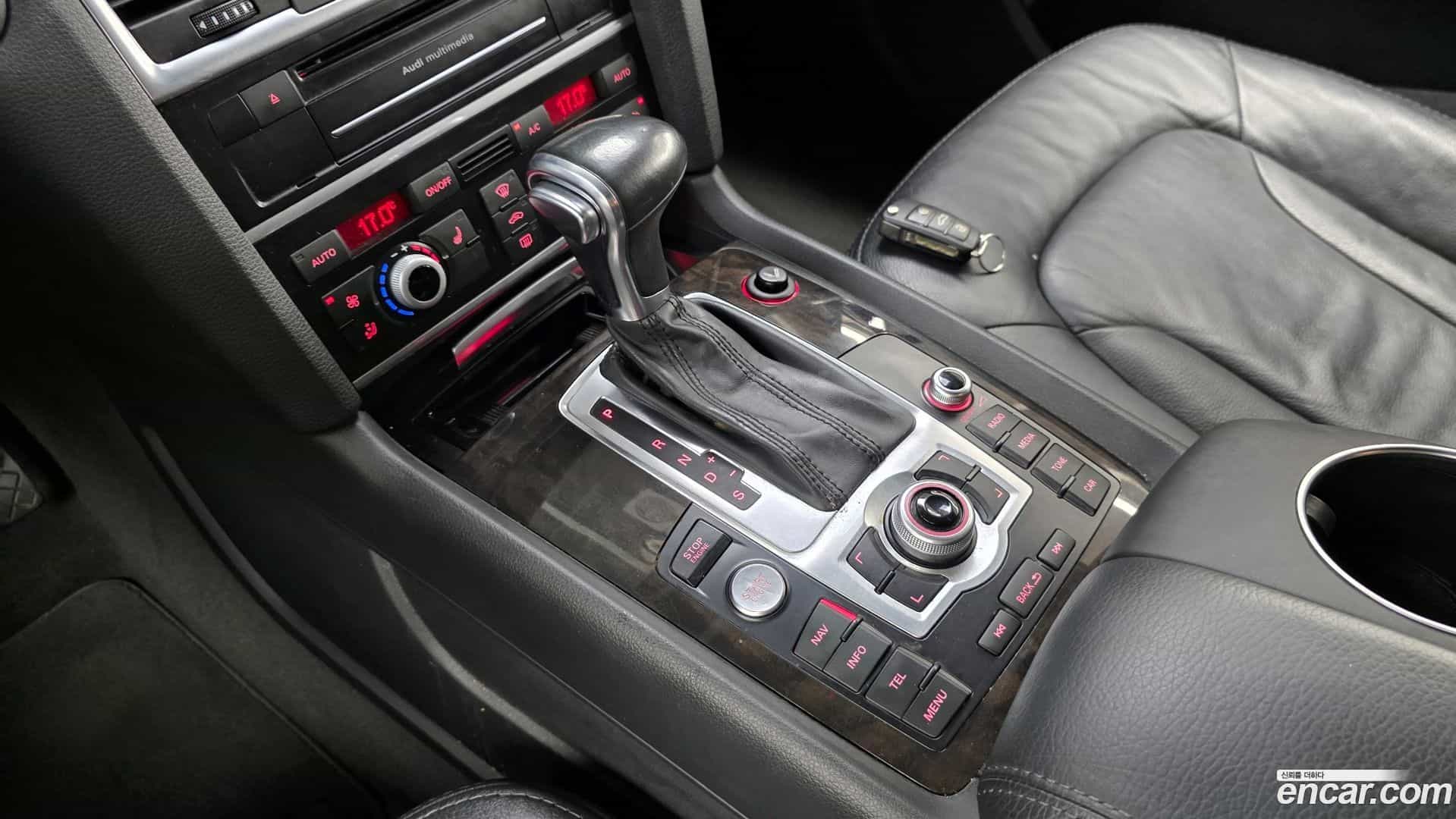 Q7 Audi 2015.8-INNER-009