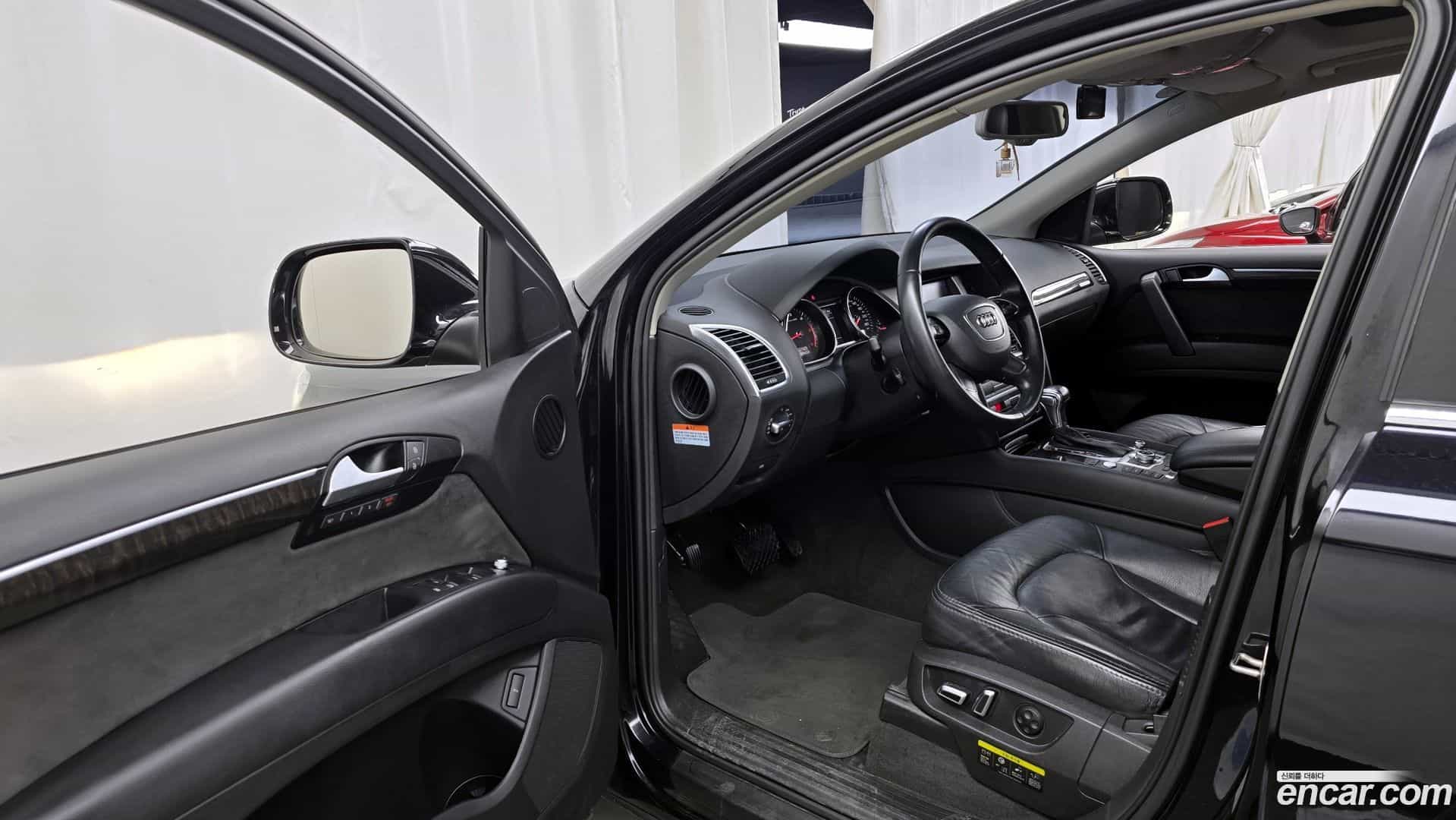 Q7 Audi 2015.8-INNER-010