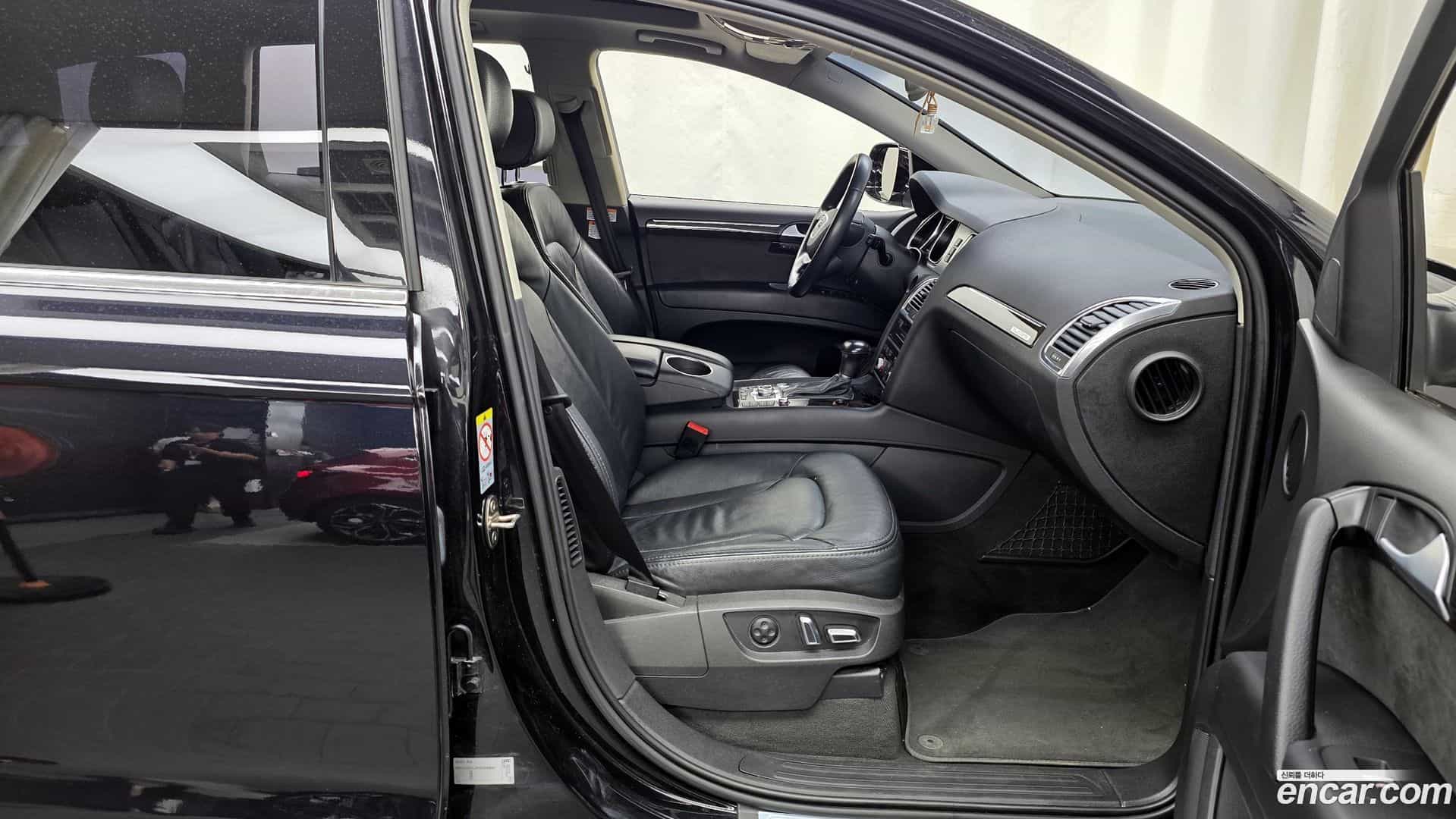 Q7 Audi 2015.8-OPTION-015