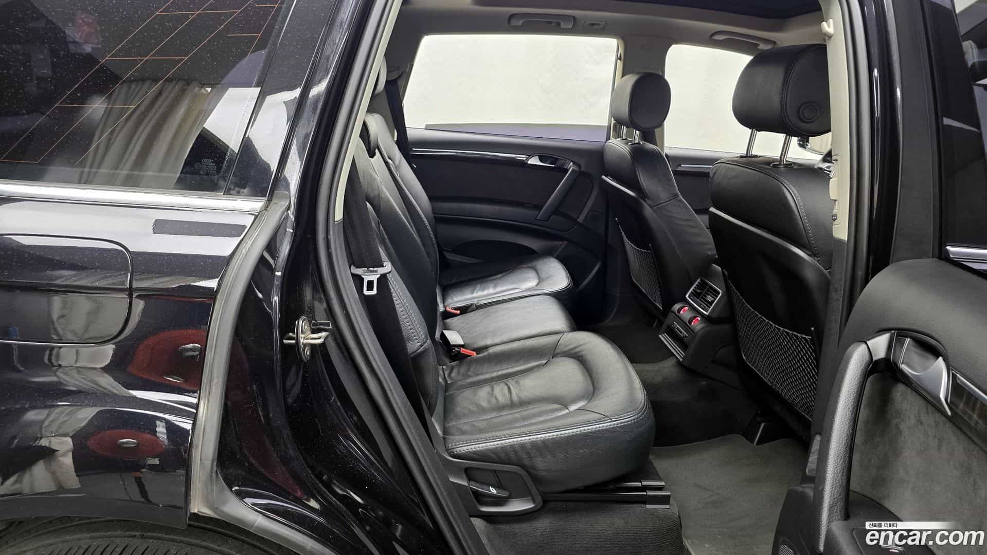 Q7 Audi 2015.8-OPTION-016