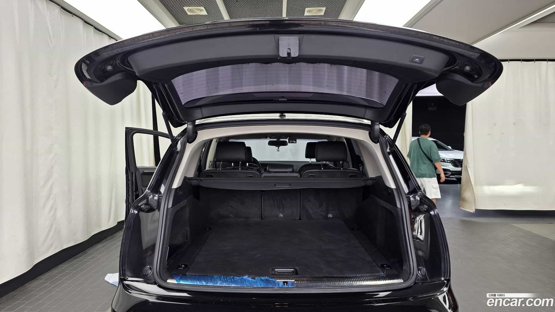 Q7 Audi 2015.8-OPTION-024