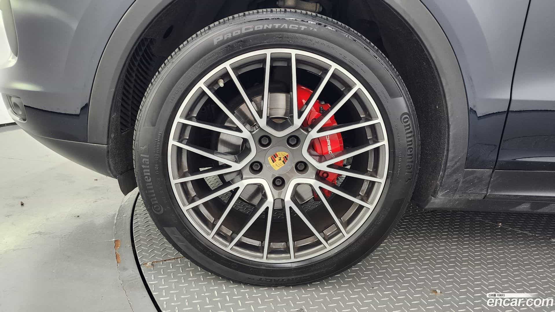 Cayenne Porsche 2019.2-OUTER-005