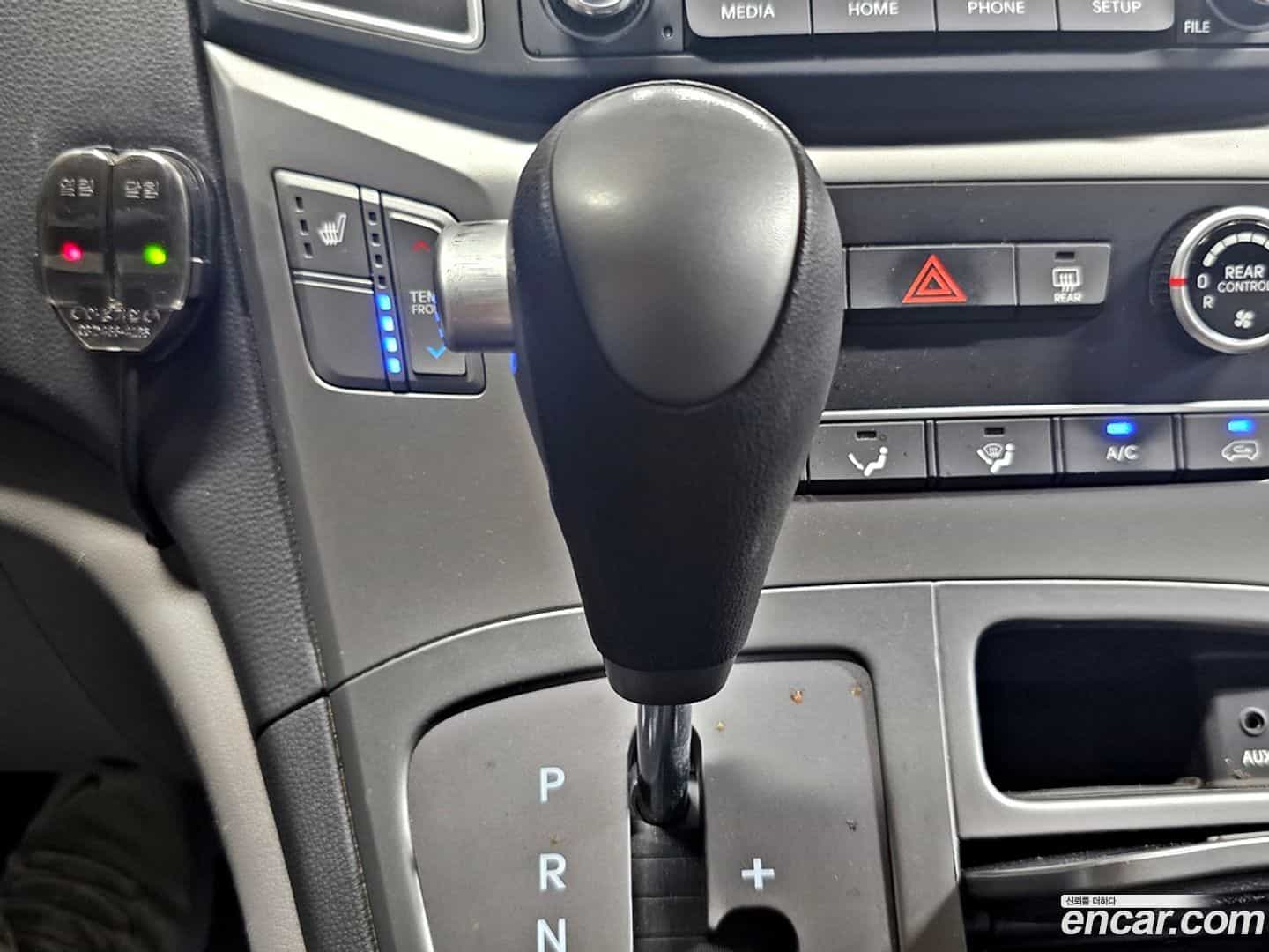 Starex Hyundai 2020.8-INNER-009
