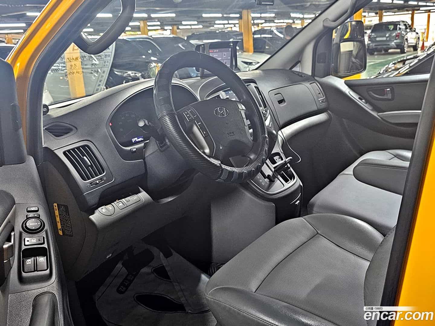 Starex Hyundai 2020.8-INNER-010